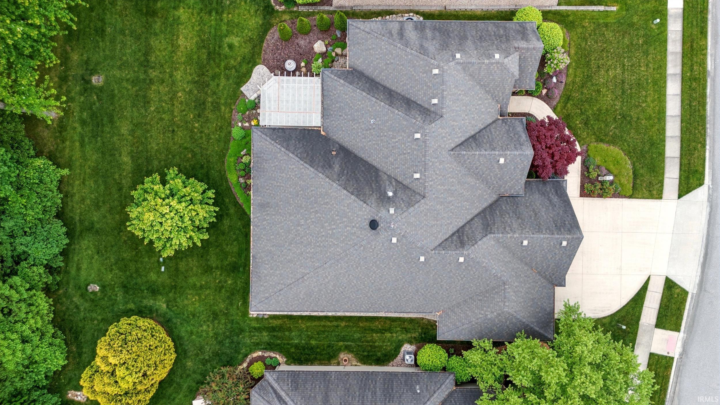 Photo 6 of 15821 Winterberry Court