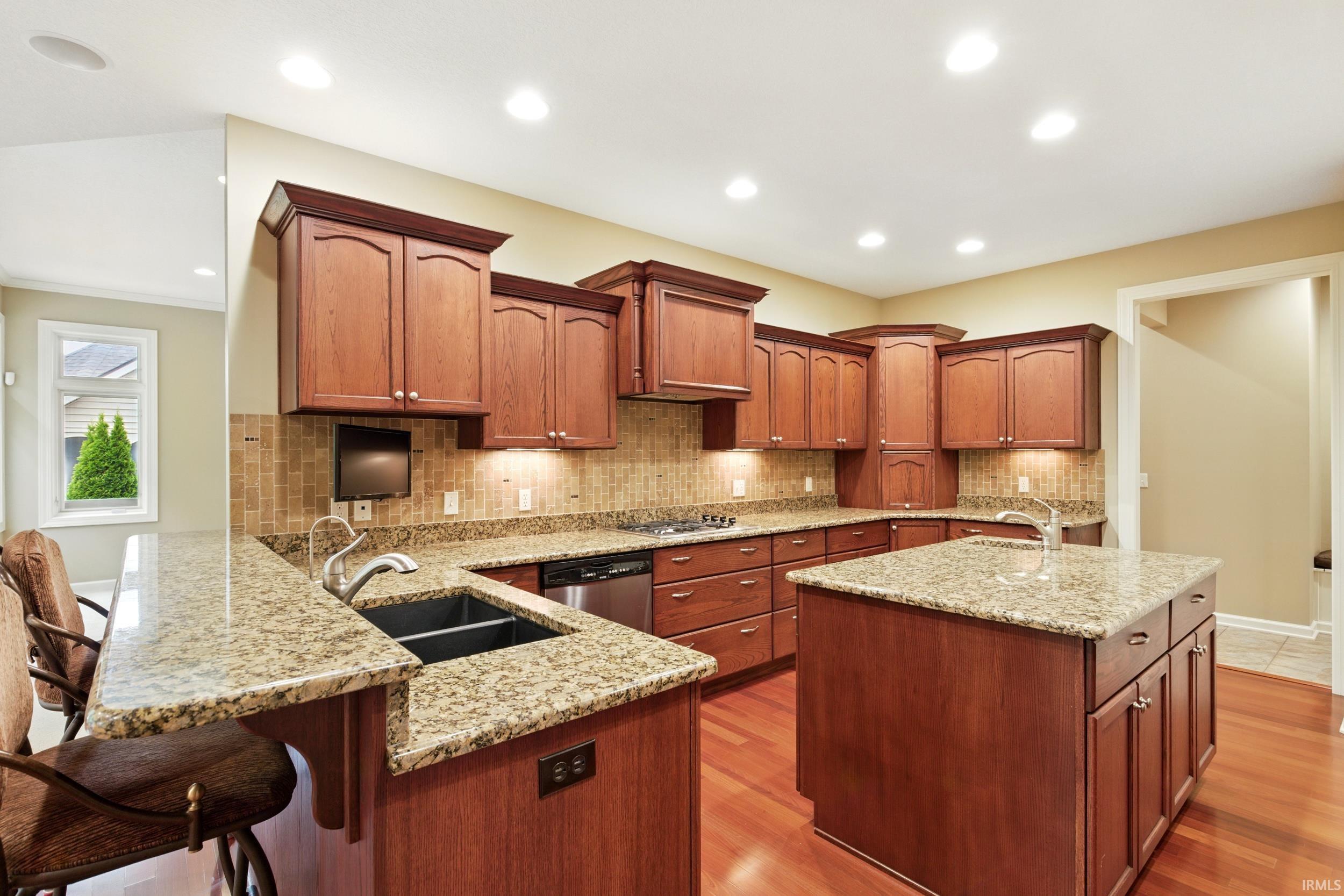 Photo 9 of 15821 Winterberry Court