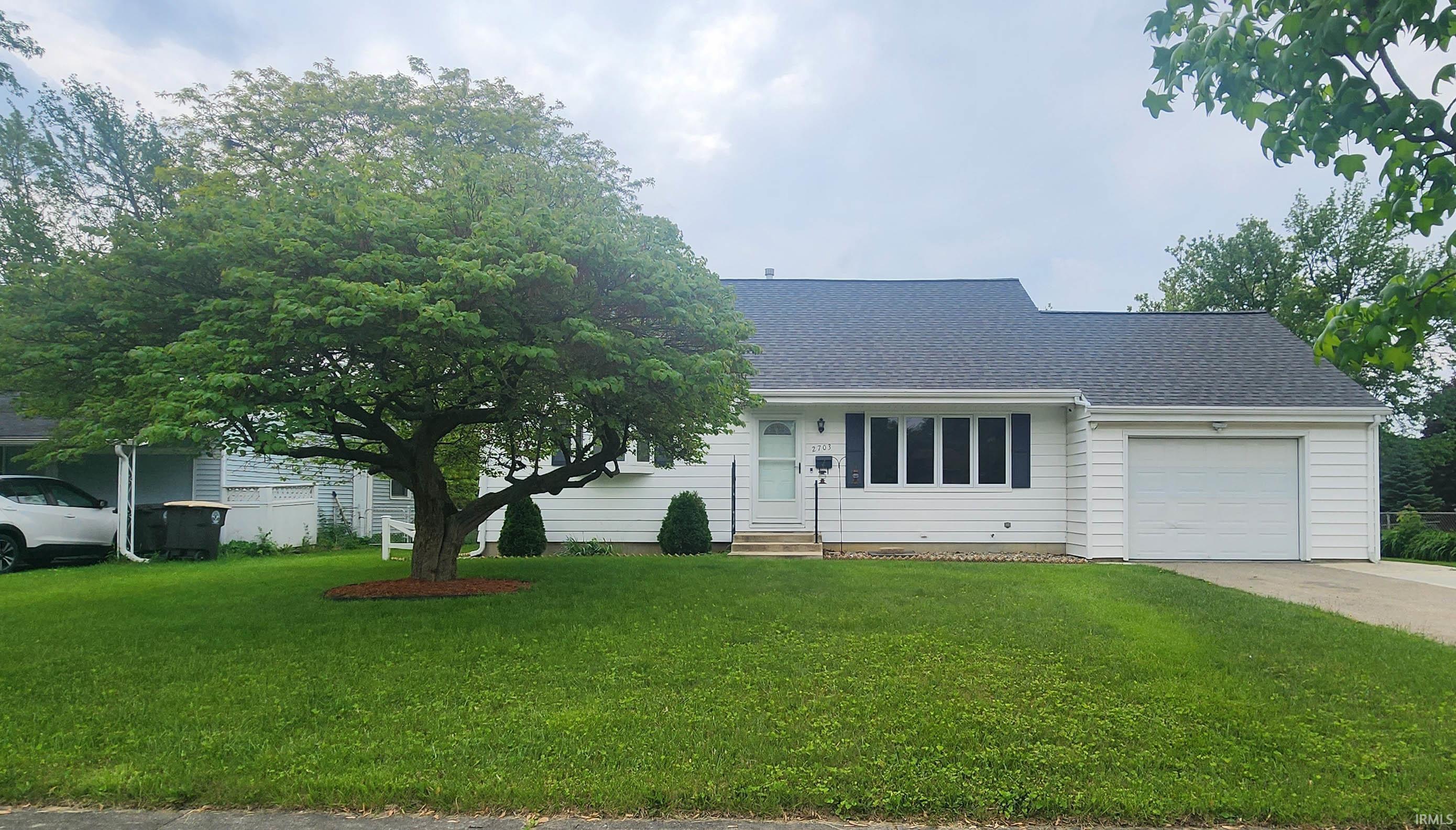 Photo 0 of 2703 Bosworth Drive