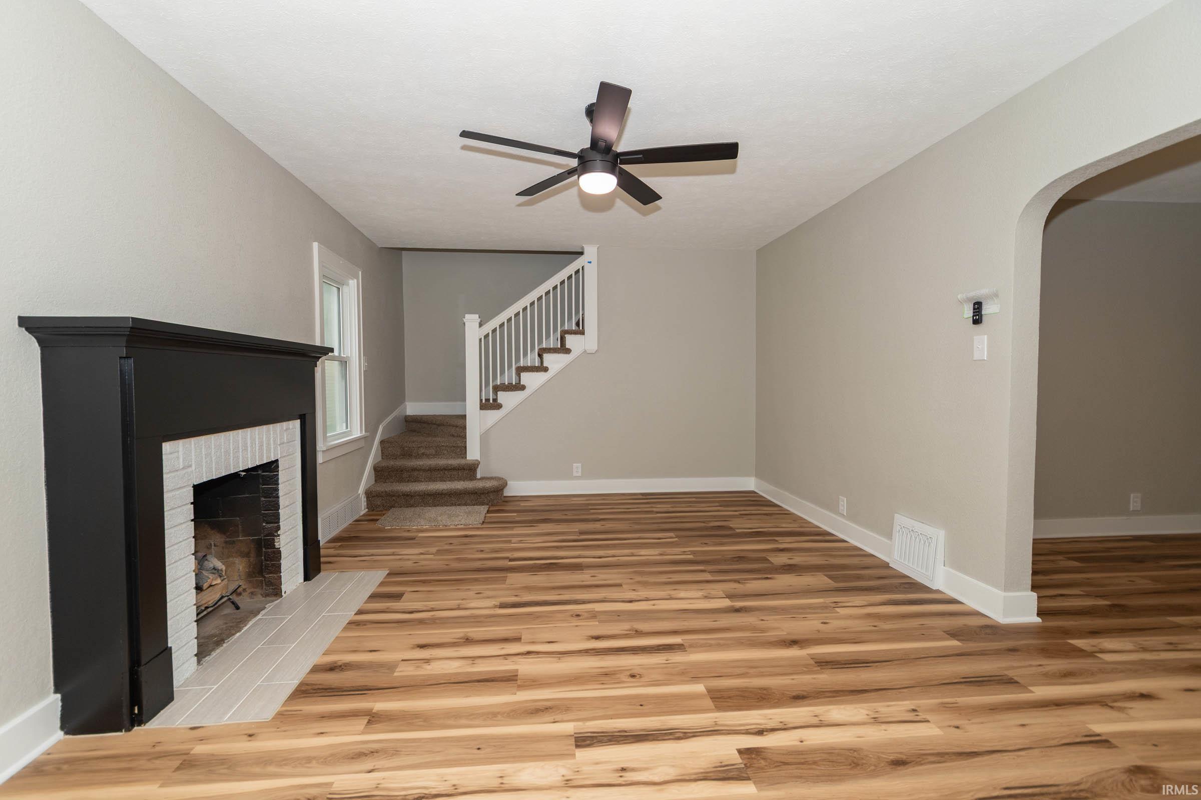 Photo 4 of 1431 Kilbourn Street