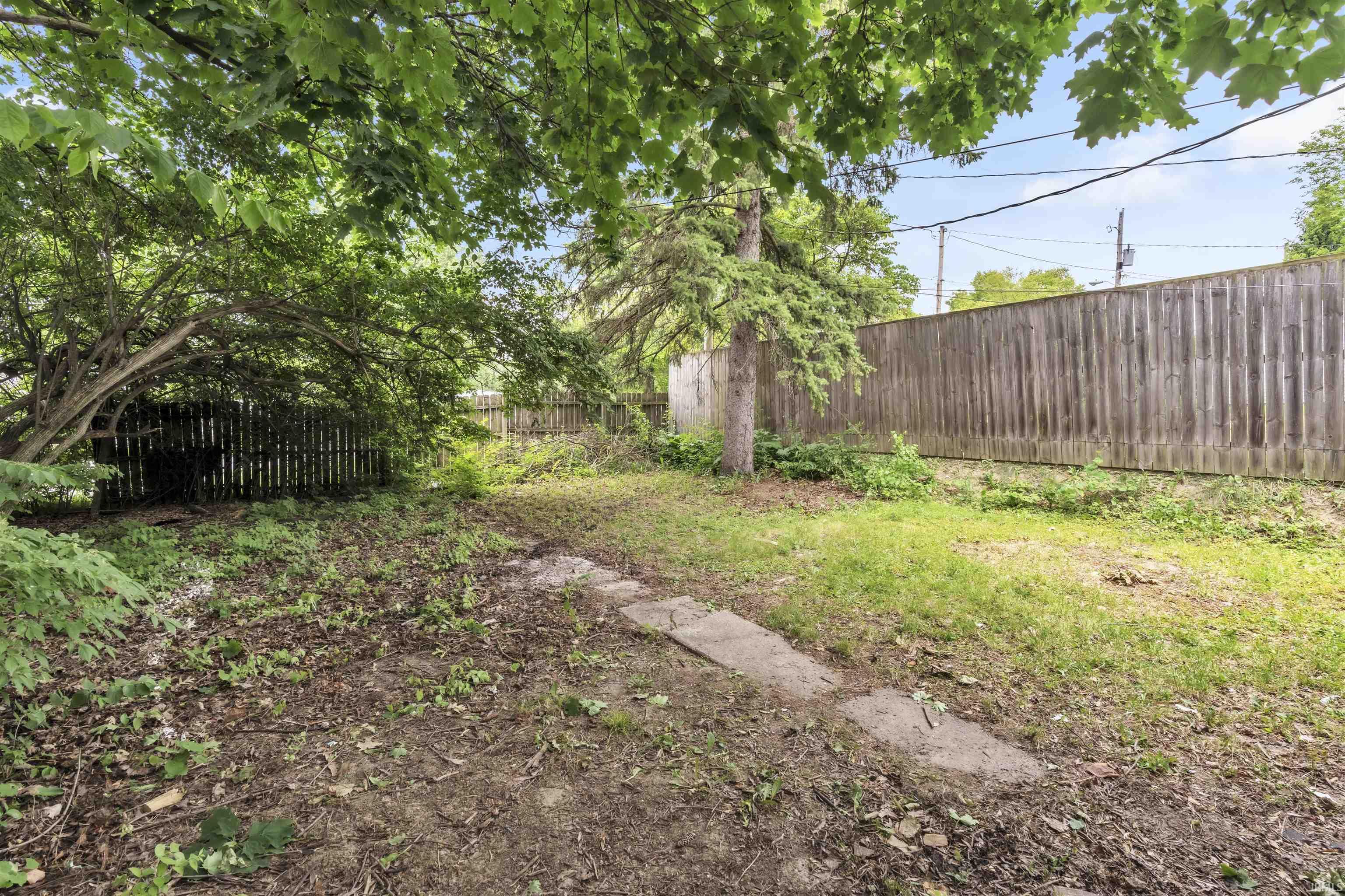 Photo 24 of 730 Goshen Avenue