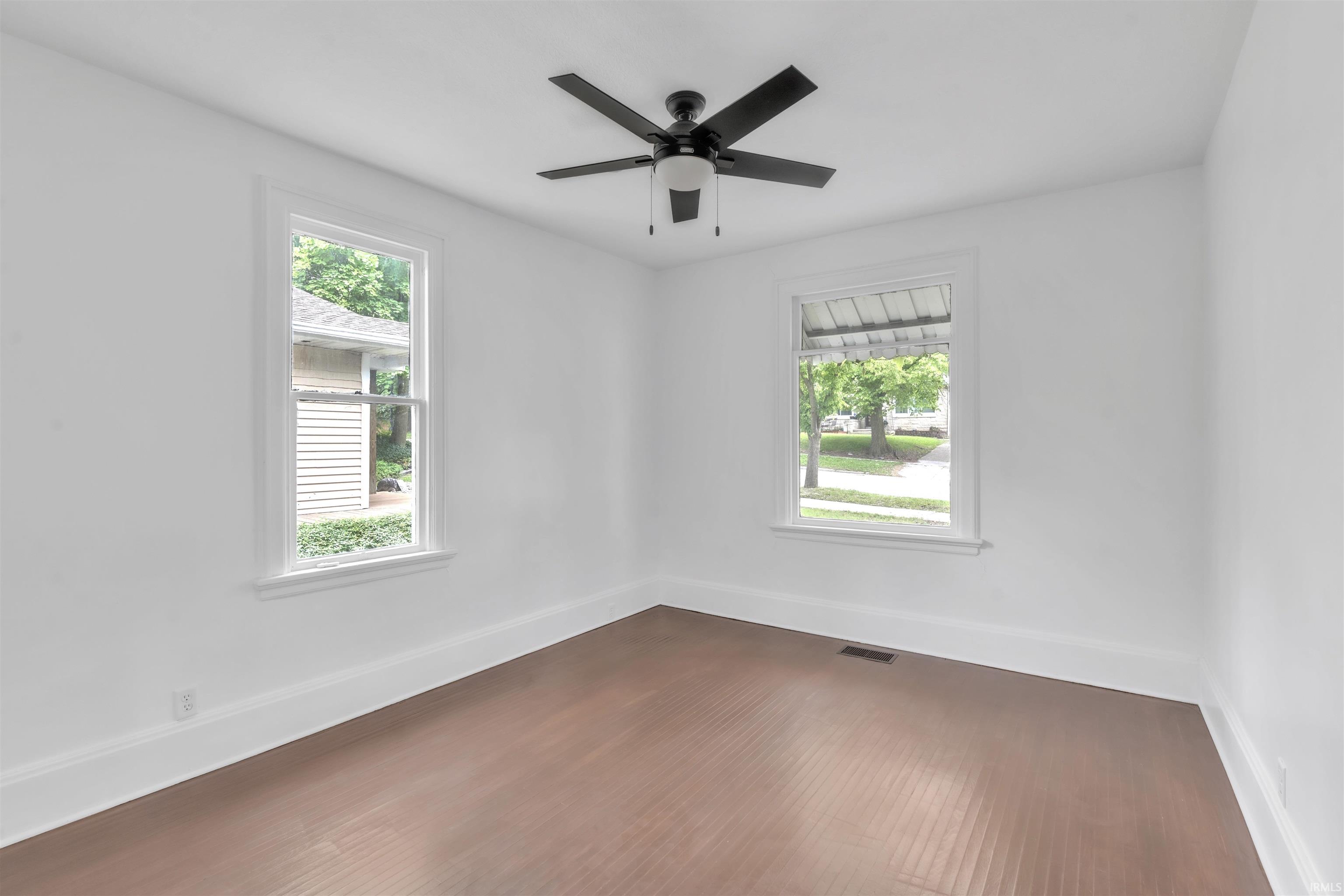 Photo 3 of 730 Goshen Avenue