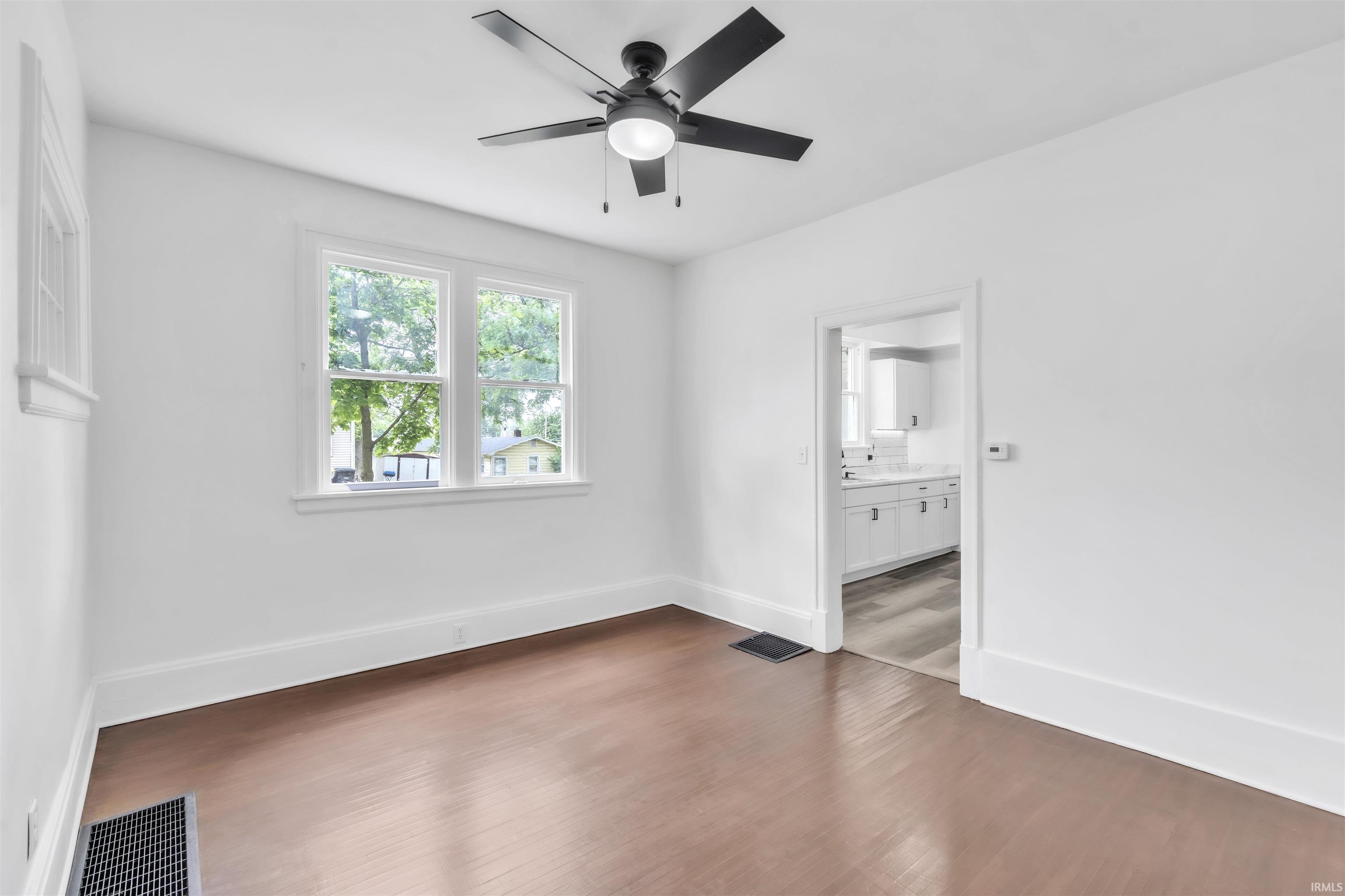 Photo 6 of 730 Goshen Avenue