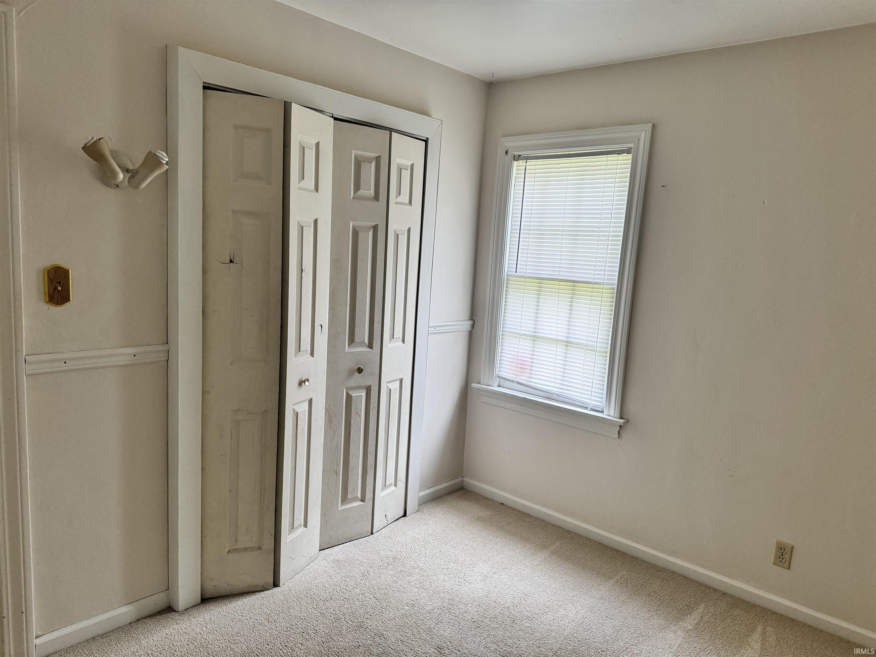 Photo 10 of 539 Goshen Avenue