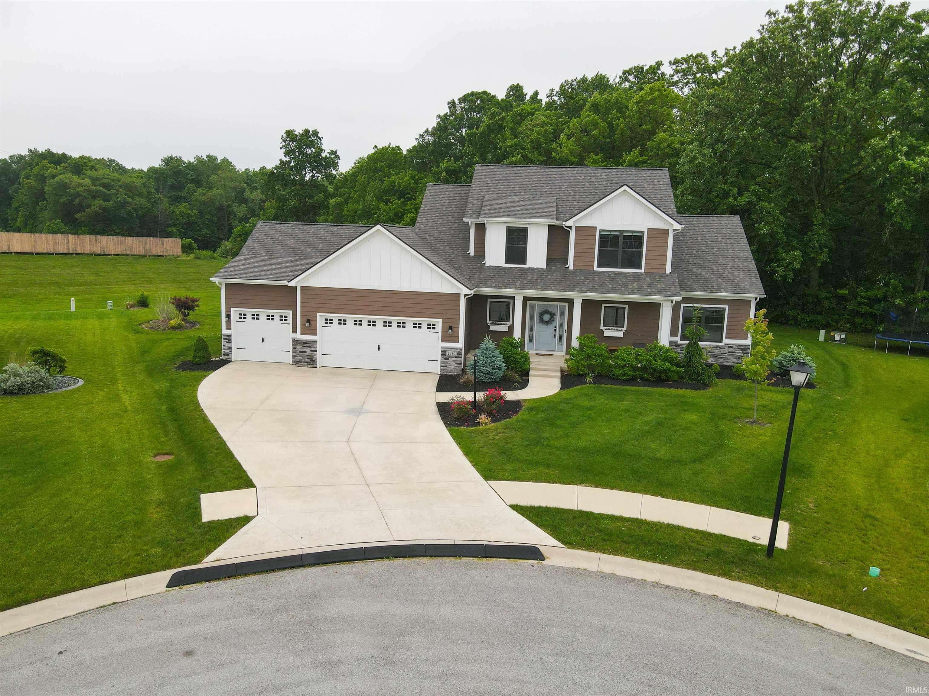 Photo 2 of 2950 LEON Cove