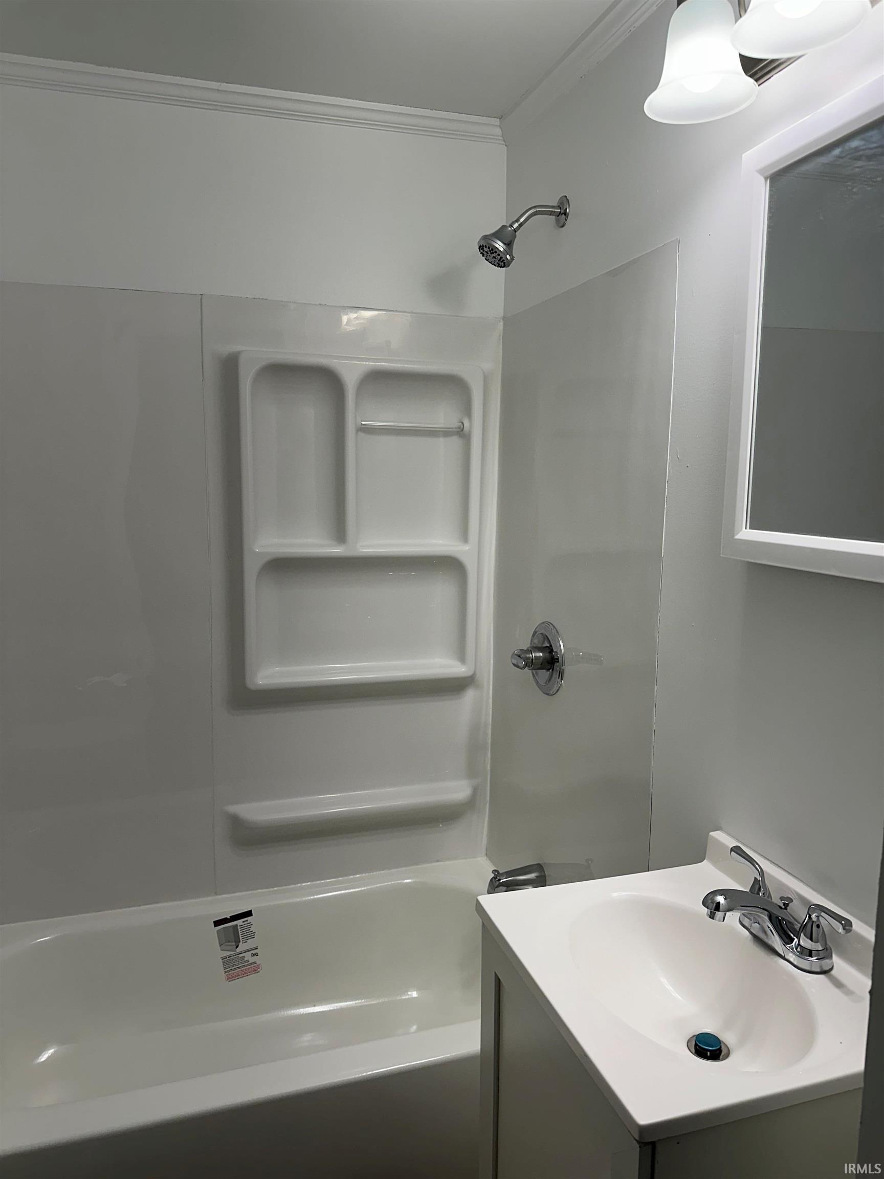 Photo 5 of 3912 E Fleming Avenue