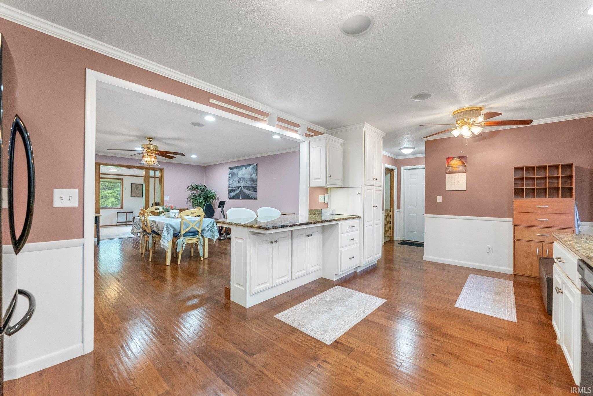 Photo 11 of 320 Northwood Drive