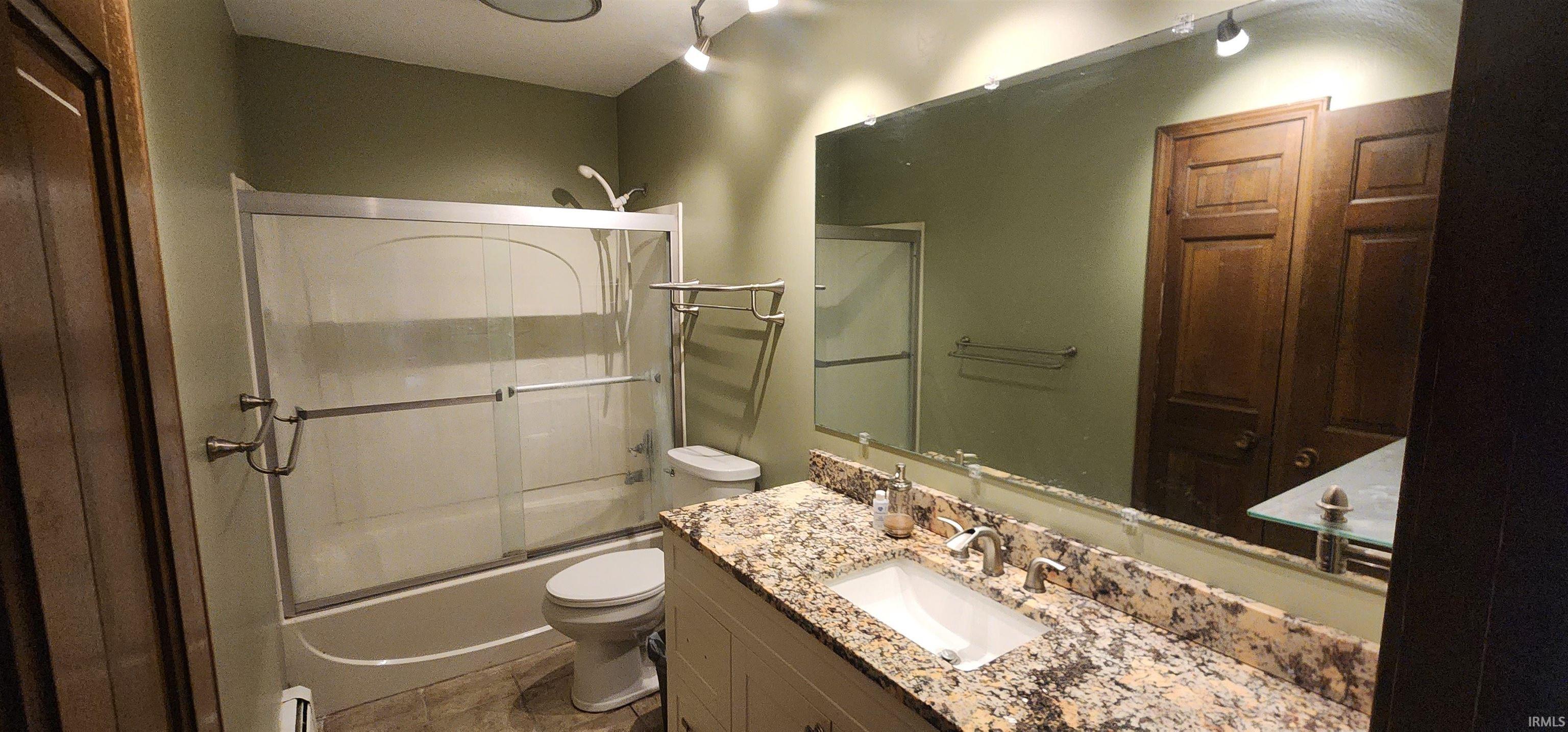 Photo 14 of 5002 Canterbury Drive