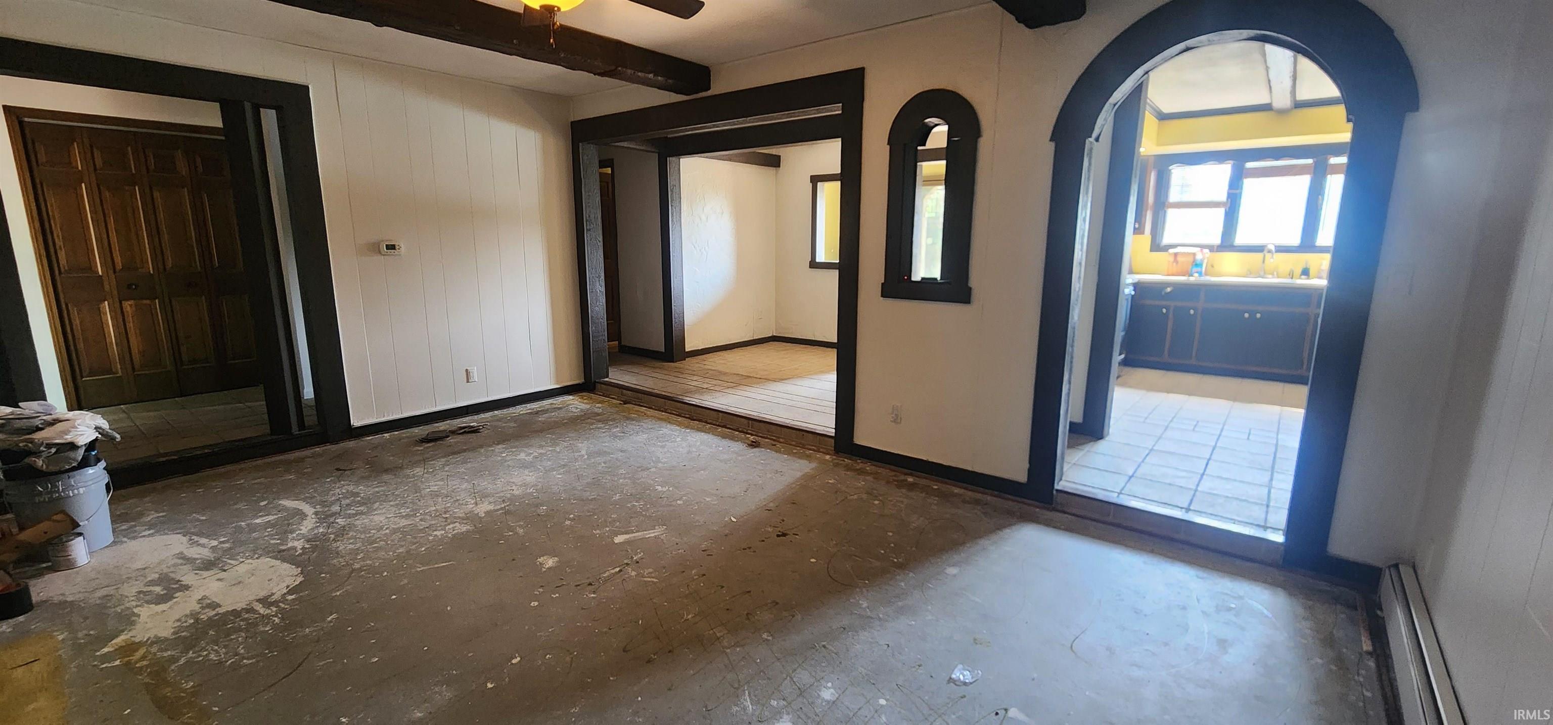 Photo 4 of 5002 Canterbury Drive