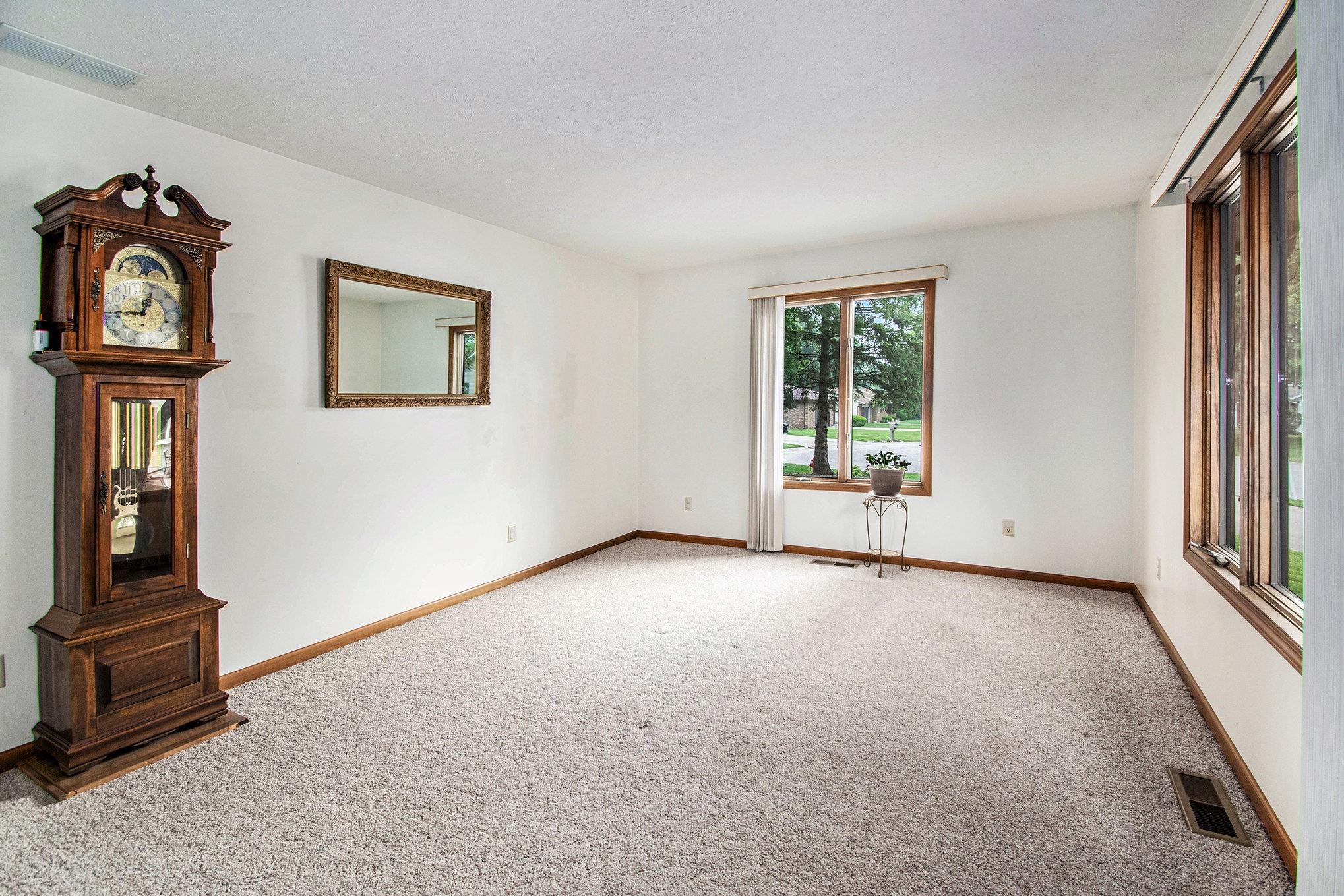 Photo 1 of 1358 Penny Lane