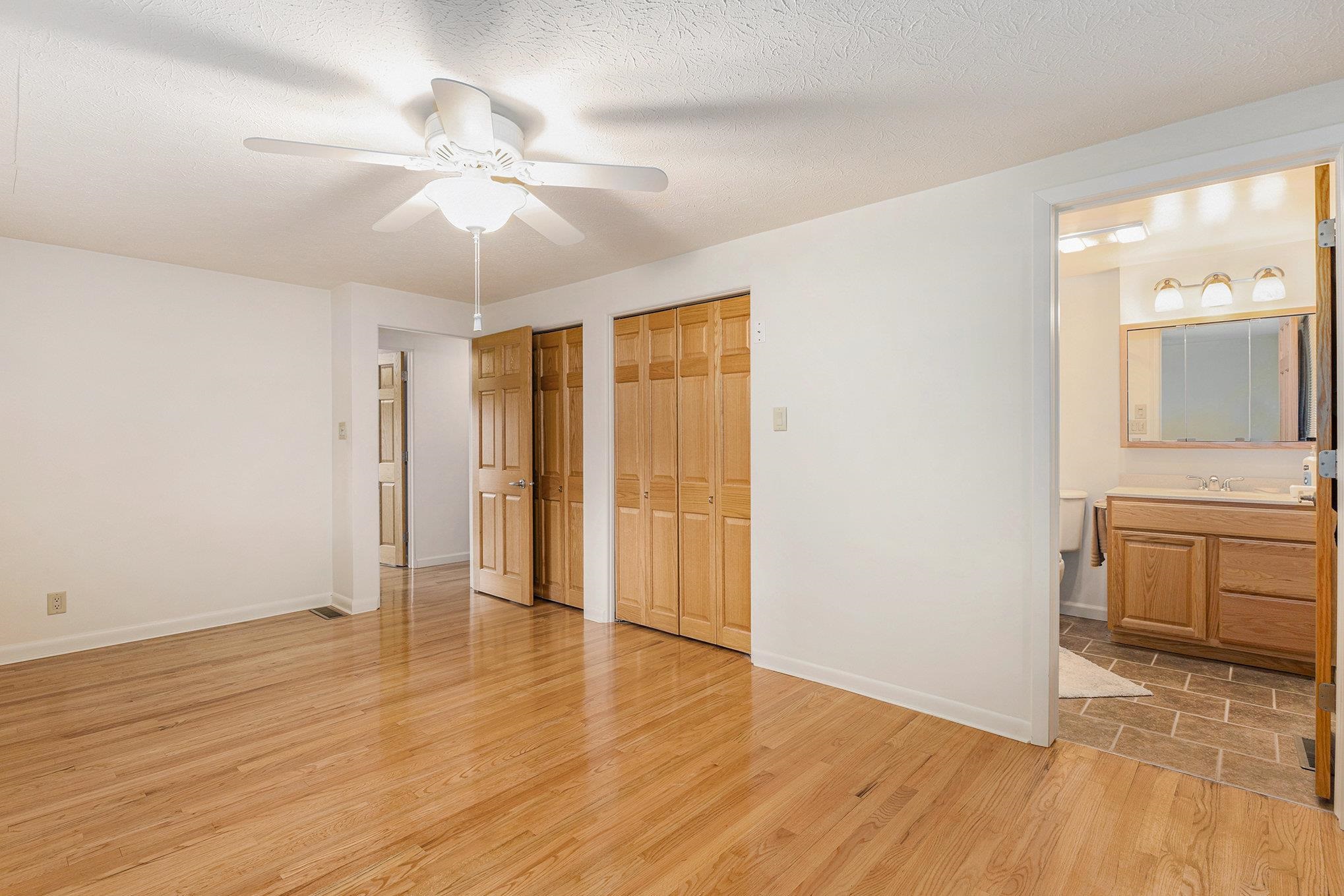 Photo 18 of 55916 Jayne Drive
