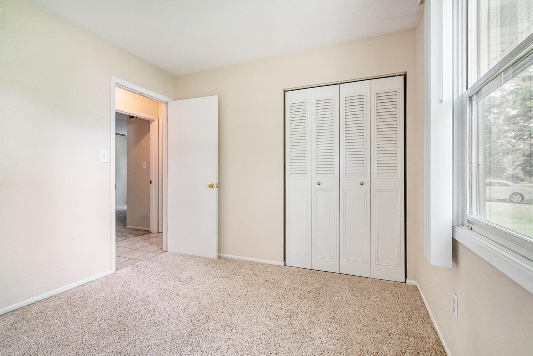 Photo 15 of 18363 Sheffield Lane