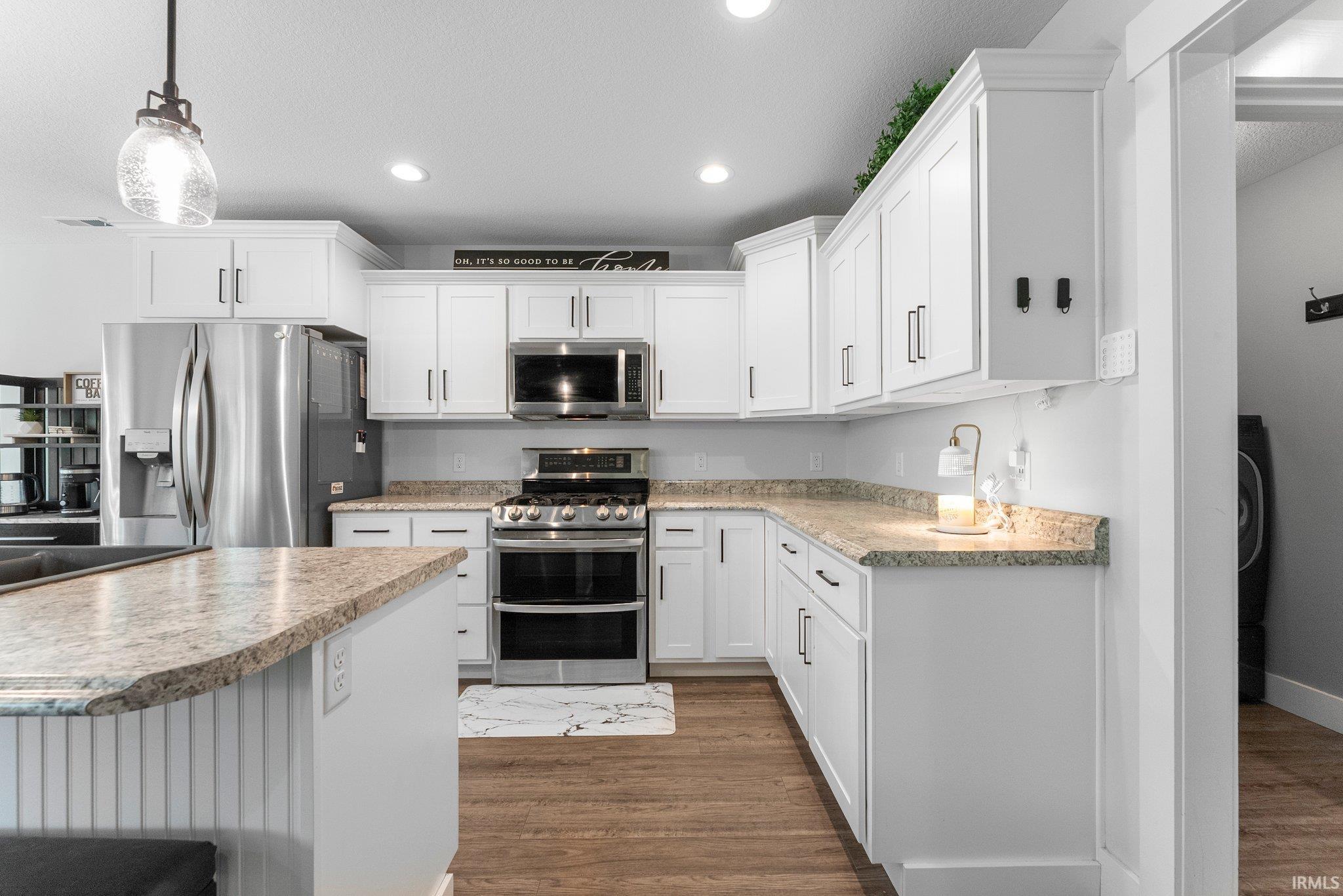Photo 9 of 16995 Hatstick Court