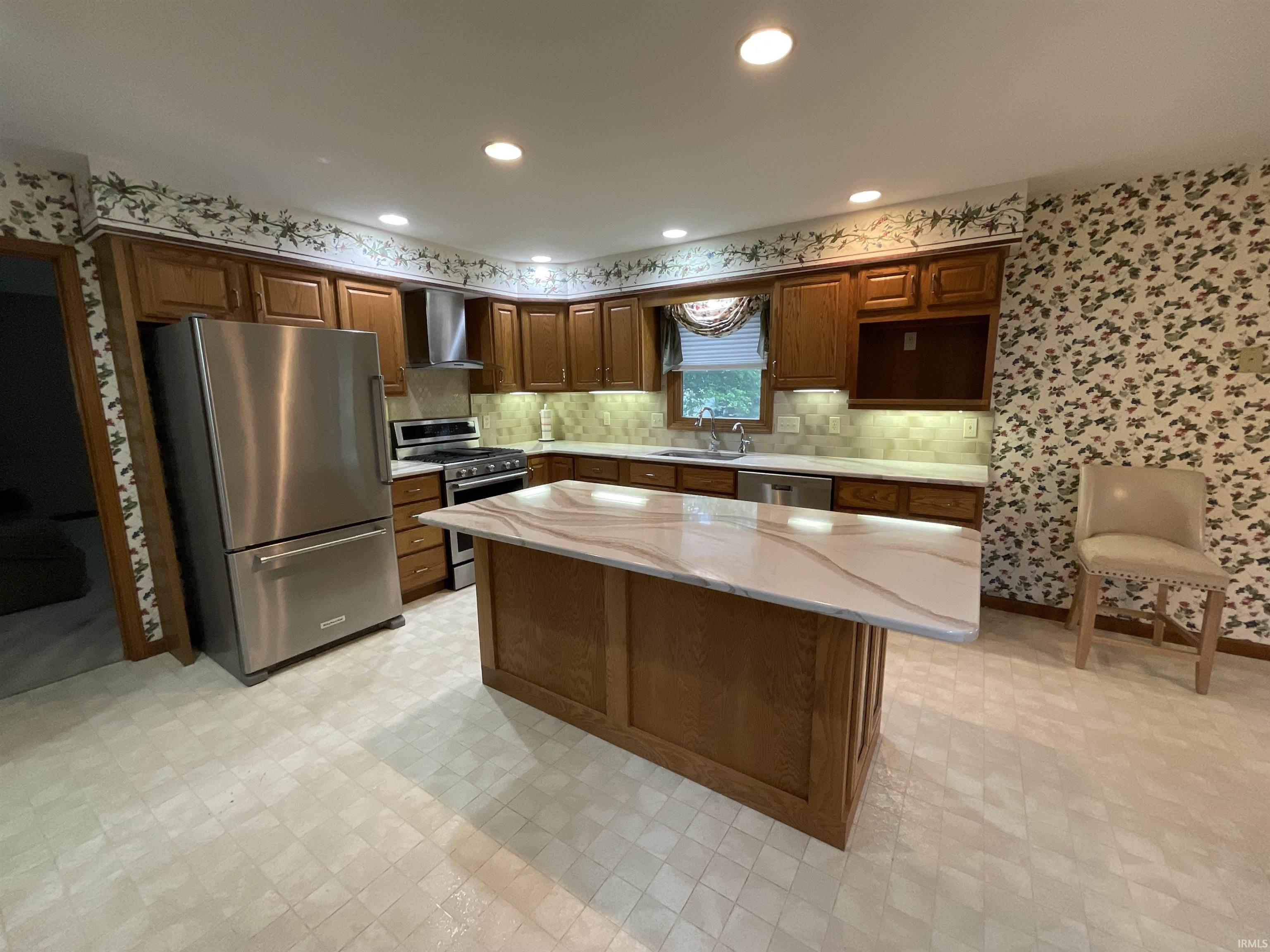 Photo 7 of 404 Ridge Court
