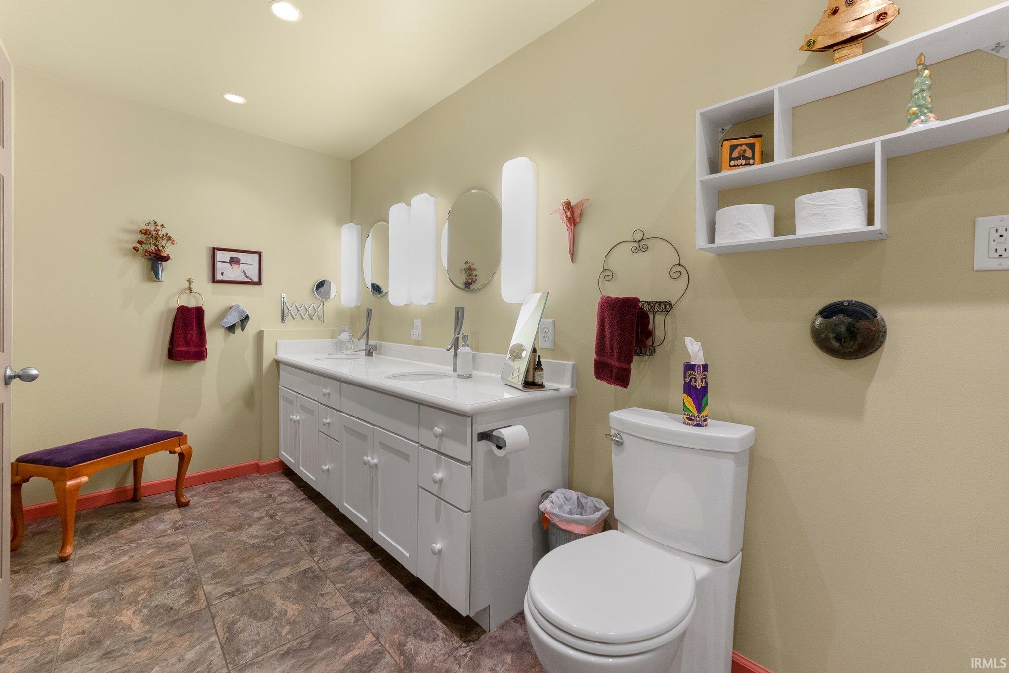 Photo 16 of 2905 E Mowrey Road