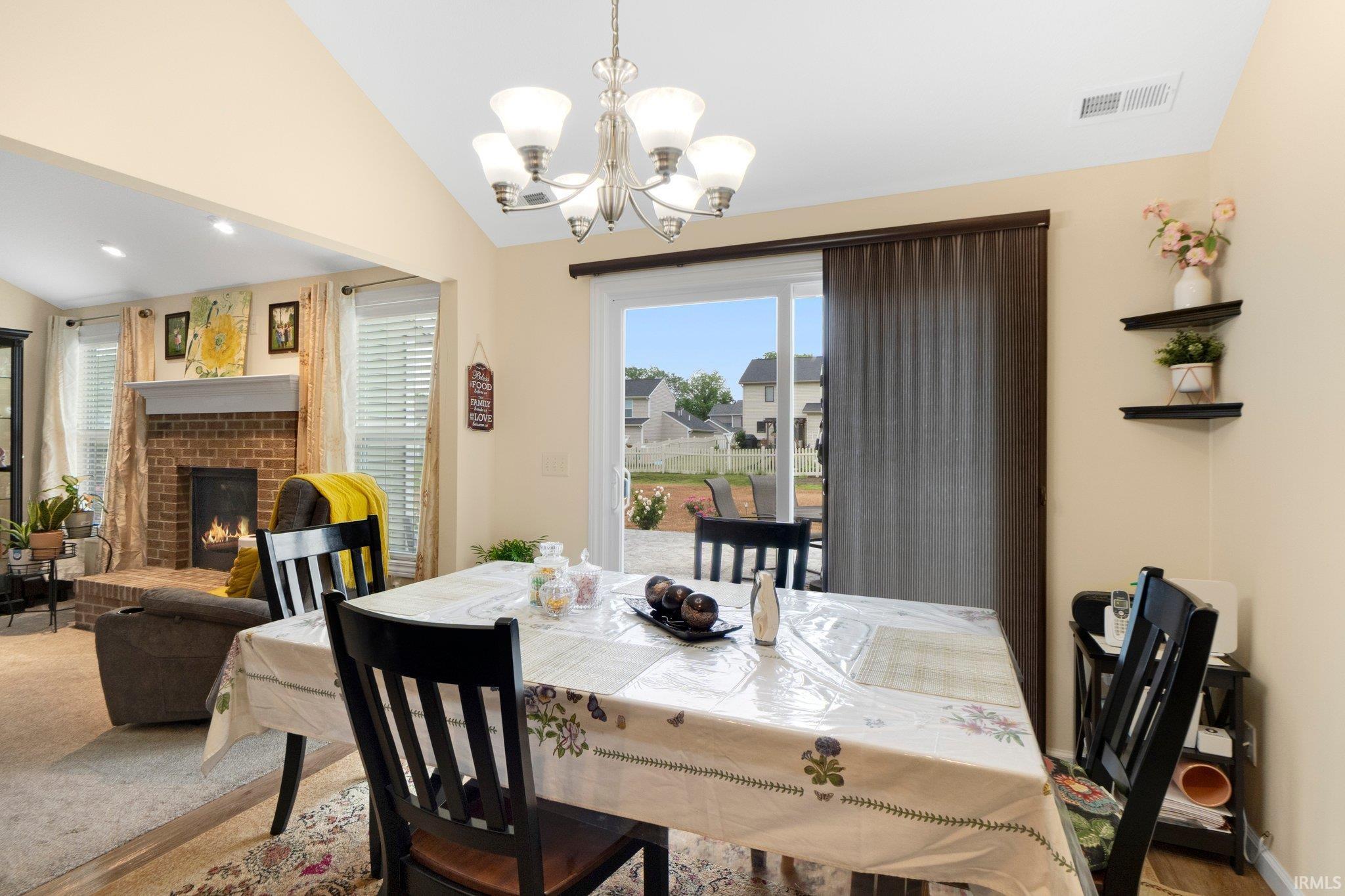 Photo 13 of 2082 Hemlock Lane