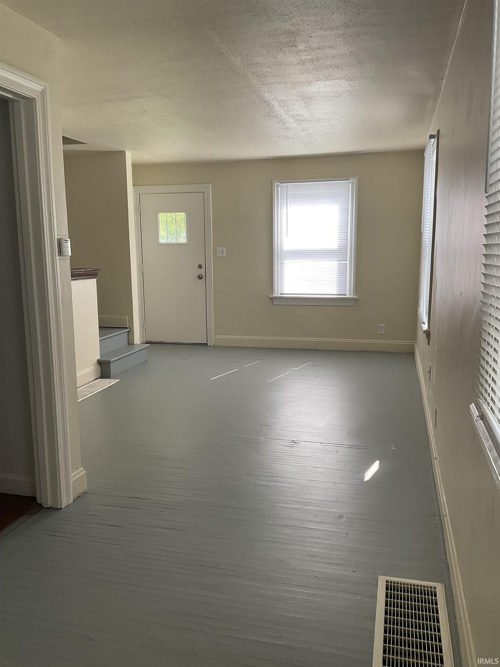 Photo 1 of 2504 Thompson Avenue