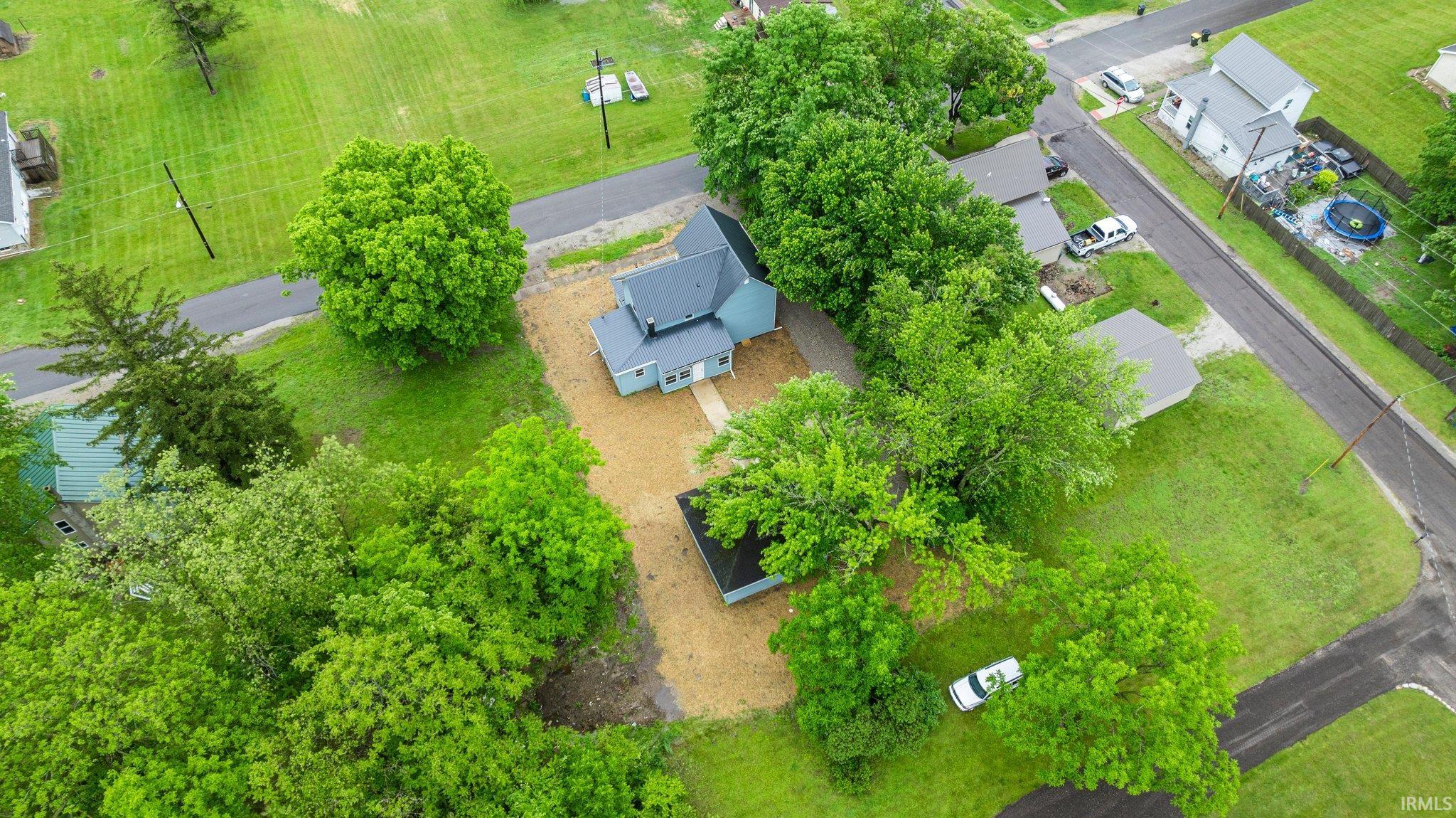 Homes for sale in Albion, IN | 313 S Oak St, Albion, IN 46701 | MLS# 202521834