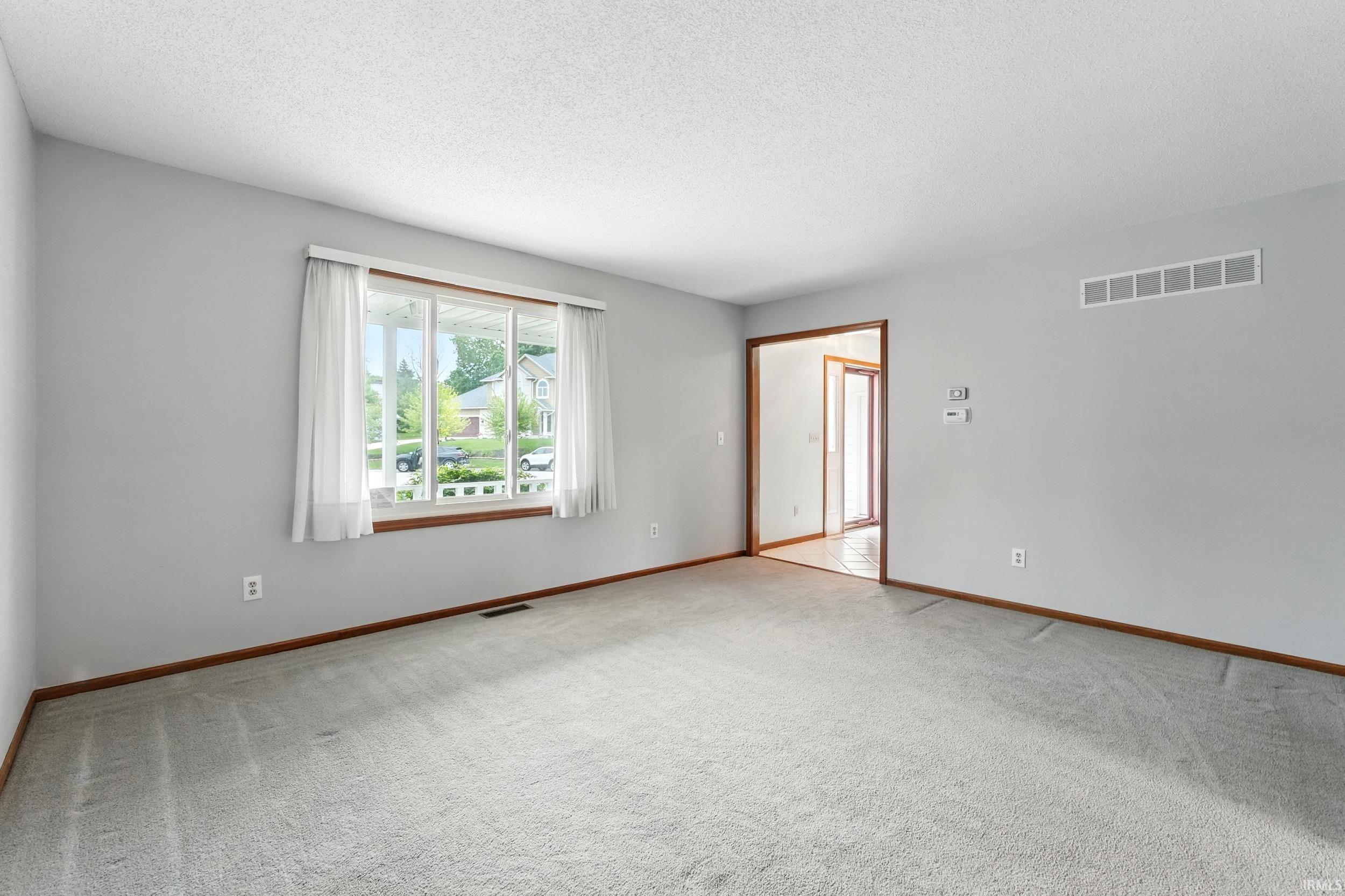 Photo 14 of 9930 Valley Vista Place