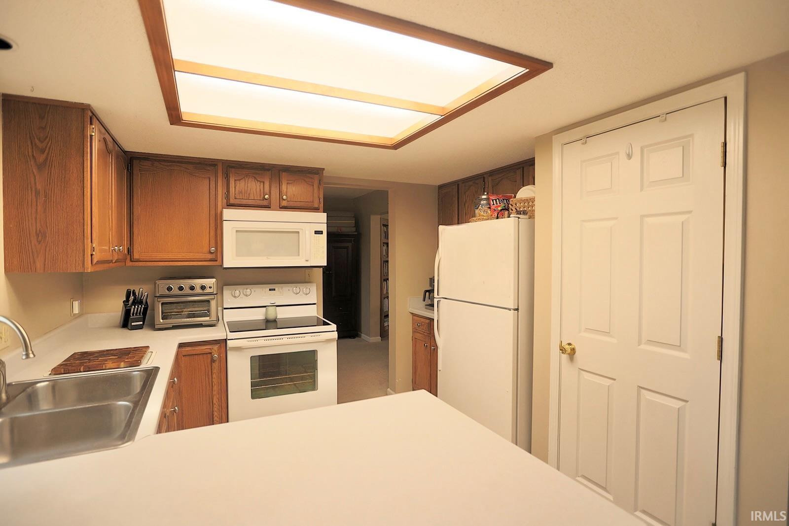 Photo 12 of 8707 Ash Bourne Drive