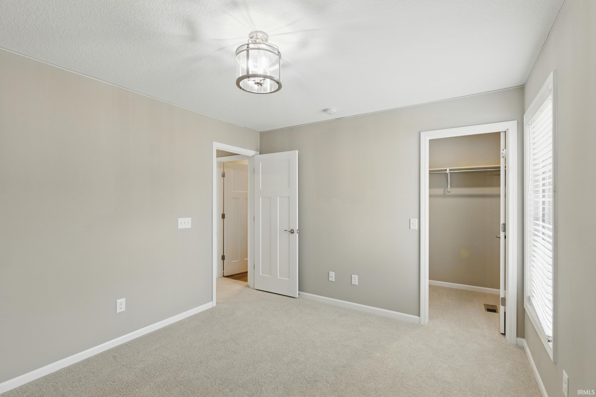 Photo 9 of 4746 Whittlebury Drive