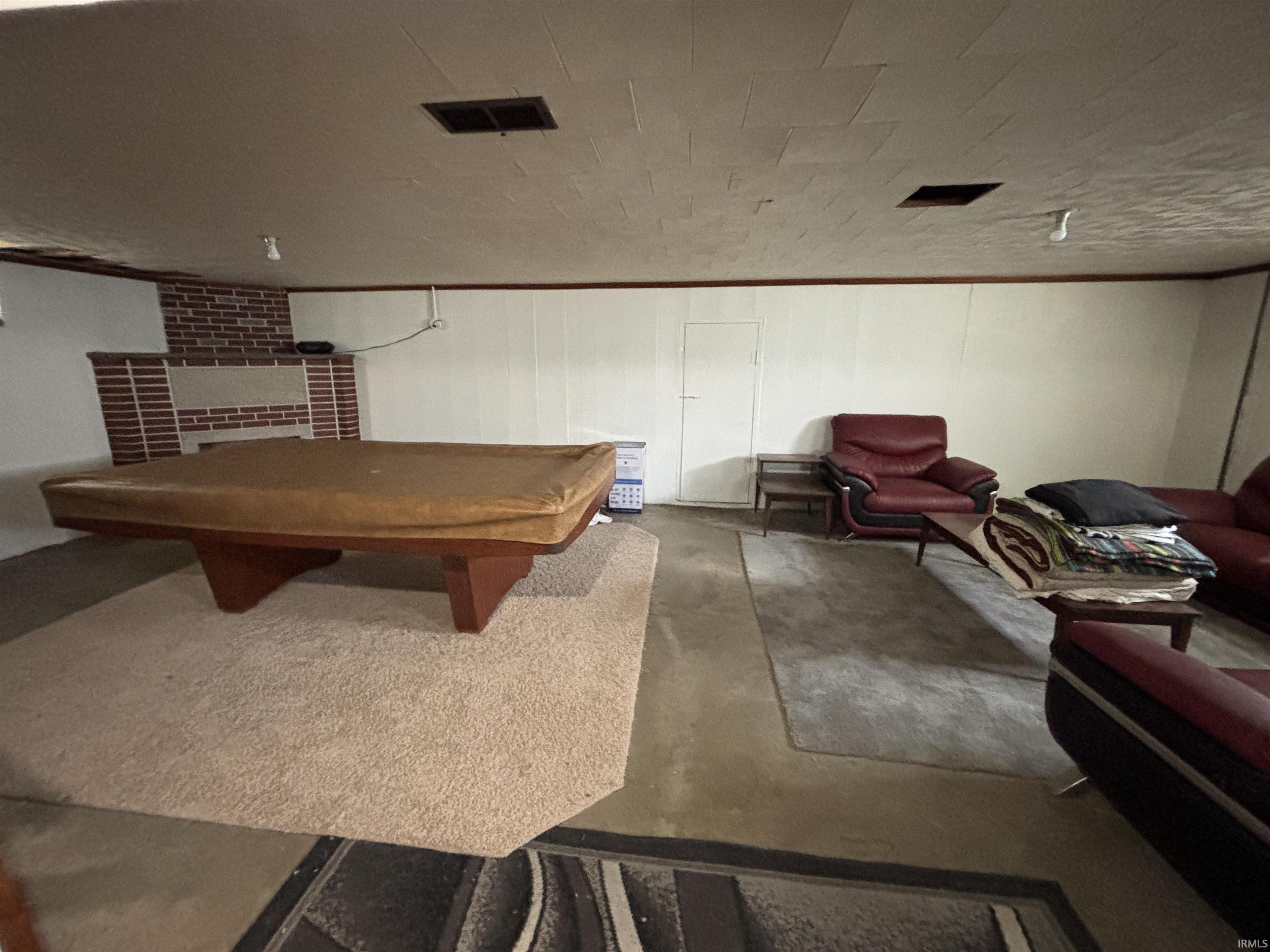 Photo 17 of 1009 Kenwood Avenue