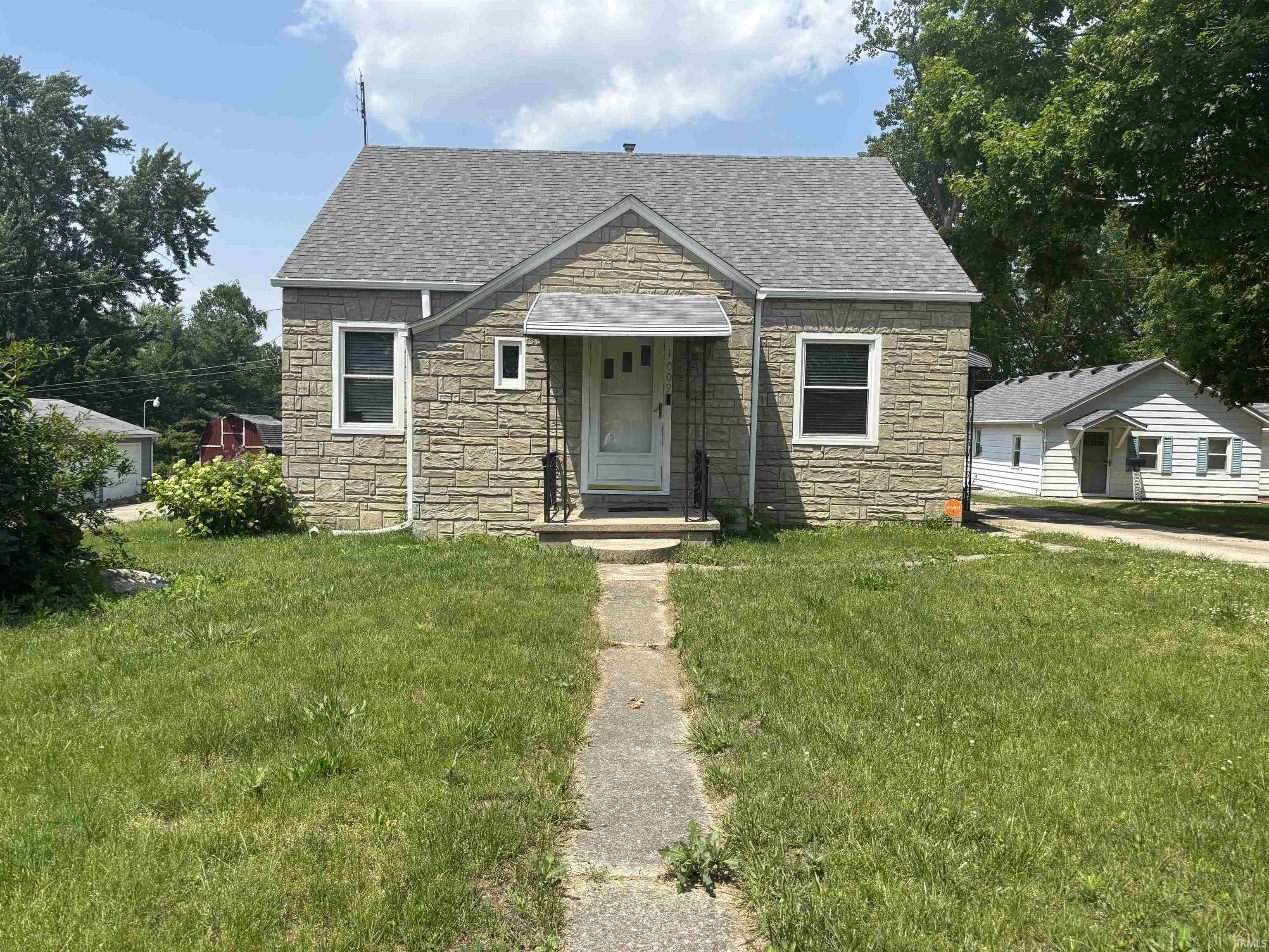 Photo 2 of 1009 Kenwood Avenue