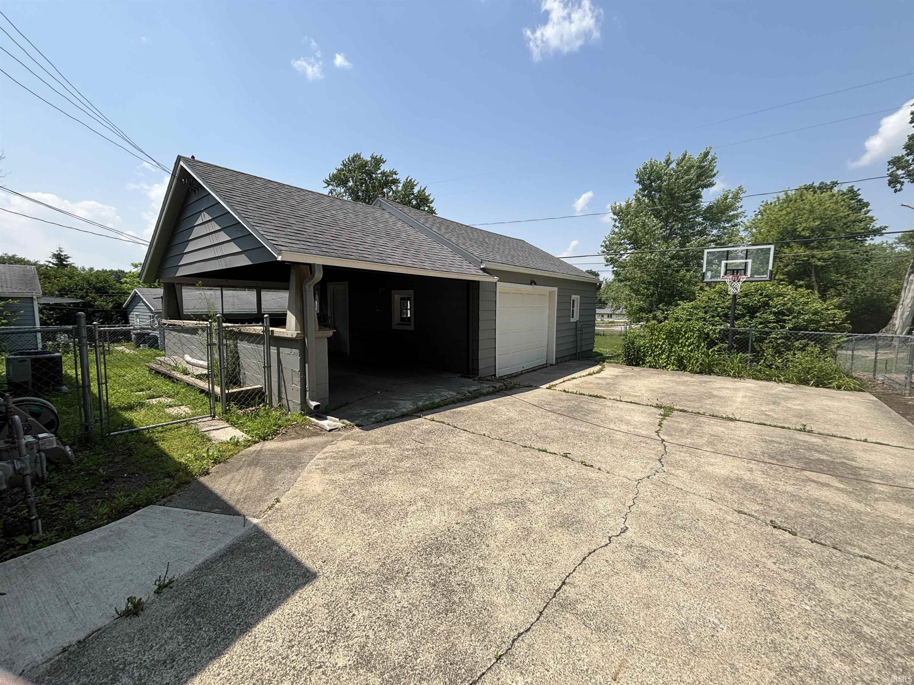 Photo 26 of 1009 Kenwood Avenue