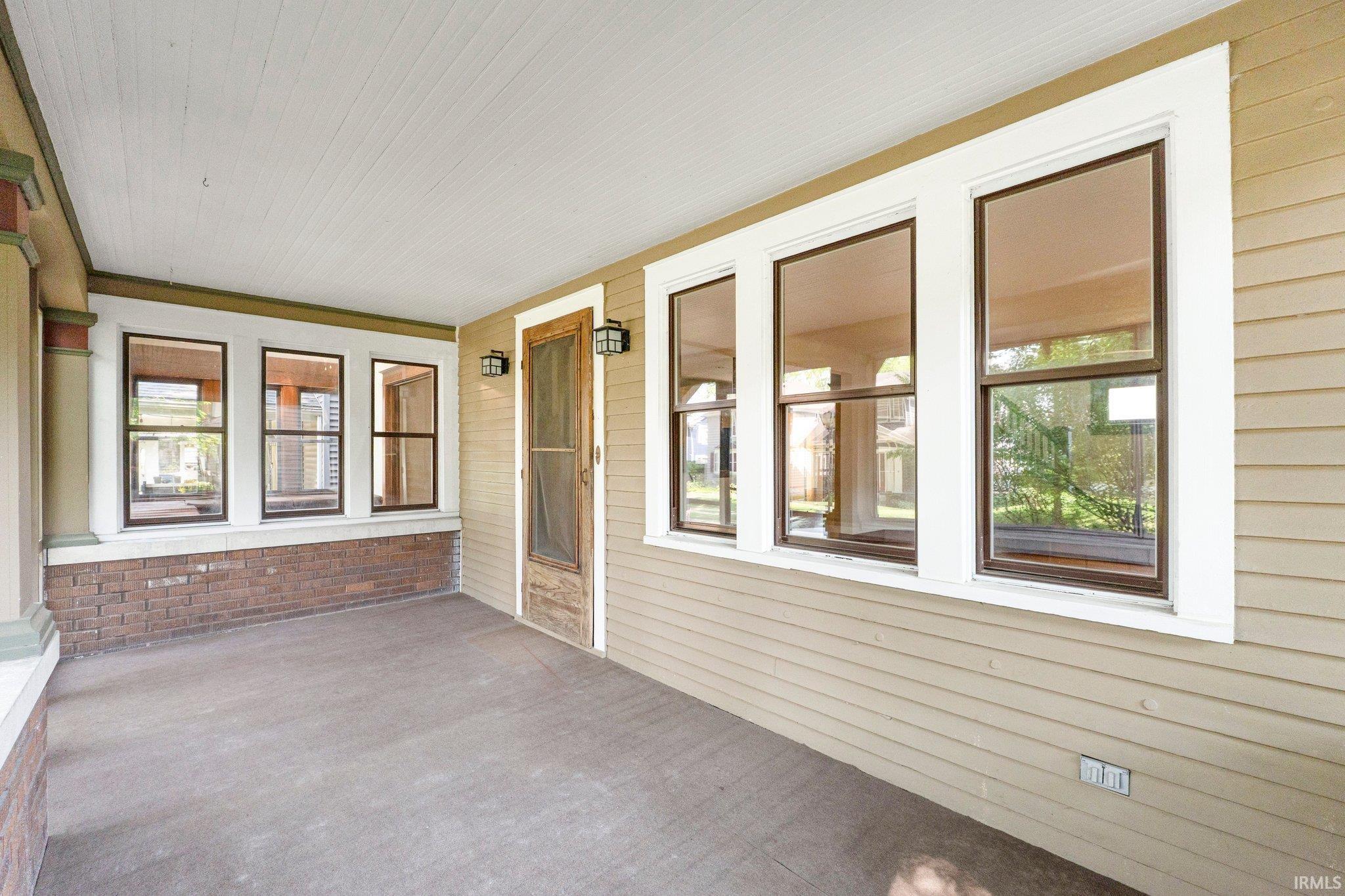 Photo 2 of 1006 Illsley Drive