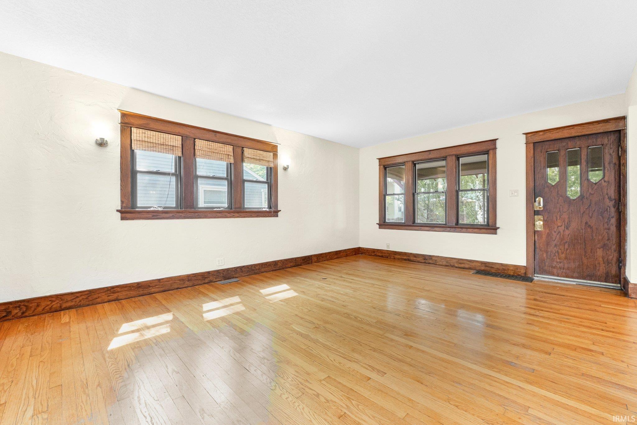Photo 5 of 1006 Illsley Drive