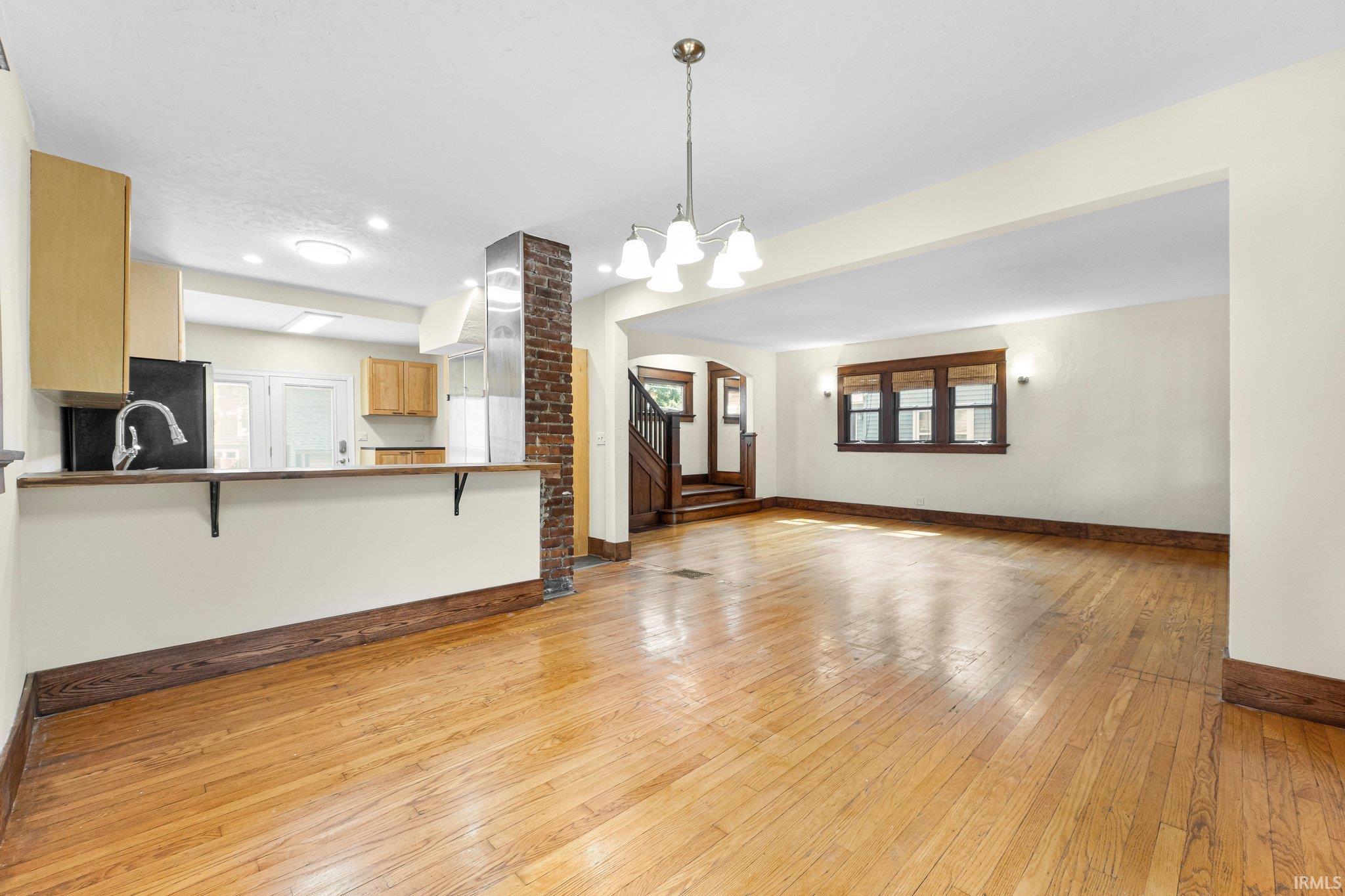 Photo 7 of 1006 Illsley Drive