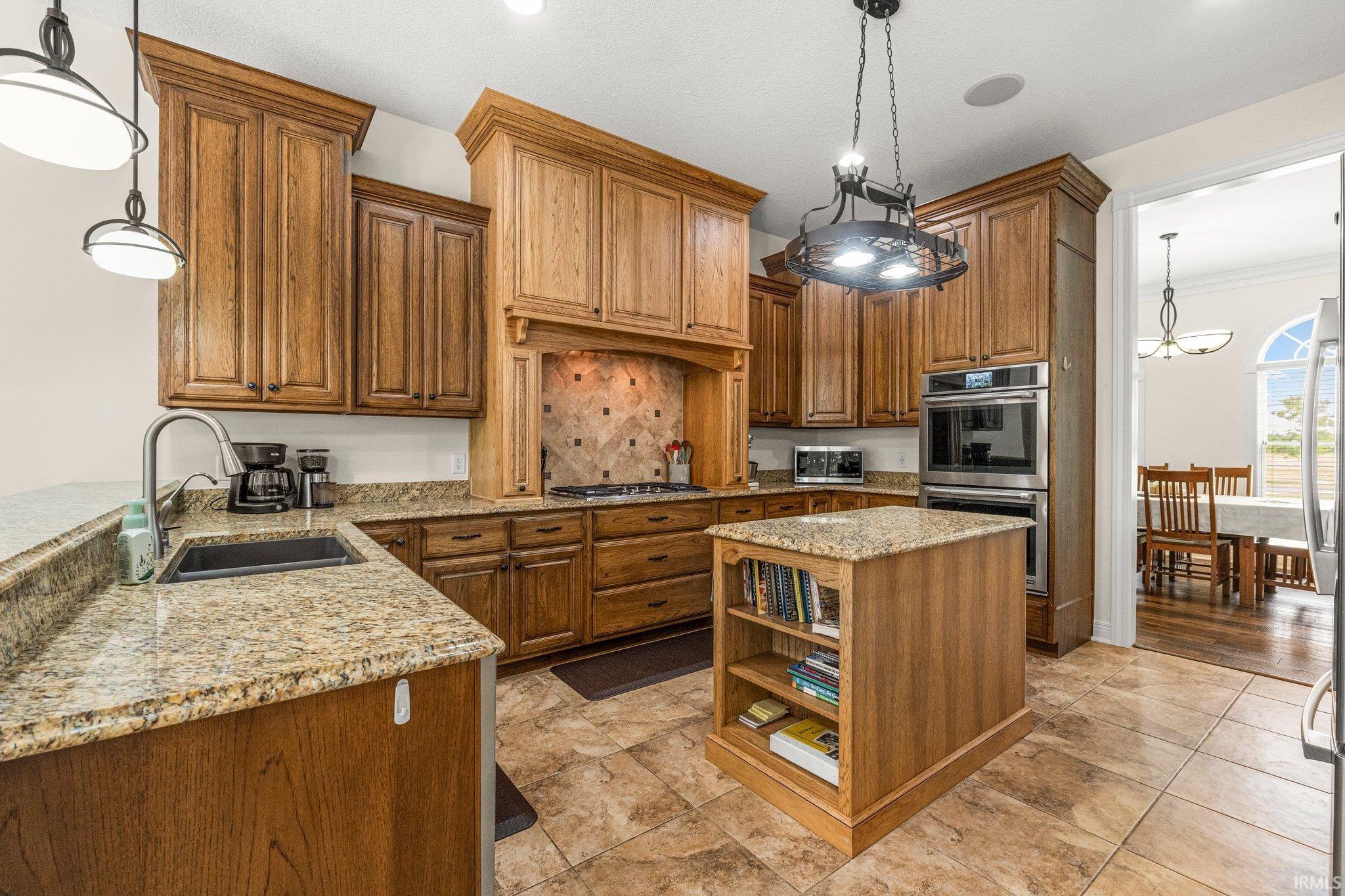 Photo 10 of 4906 N 100 W
