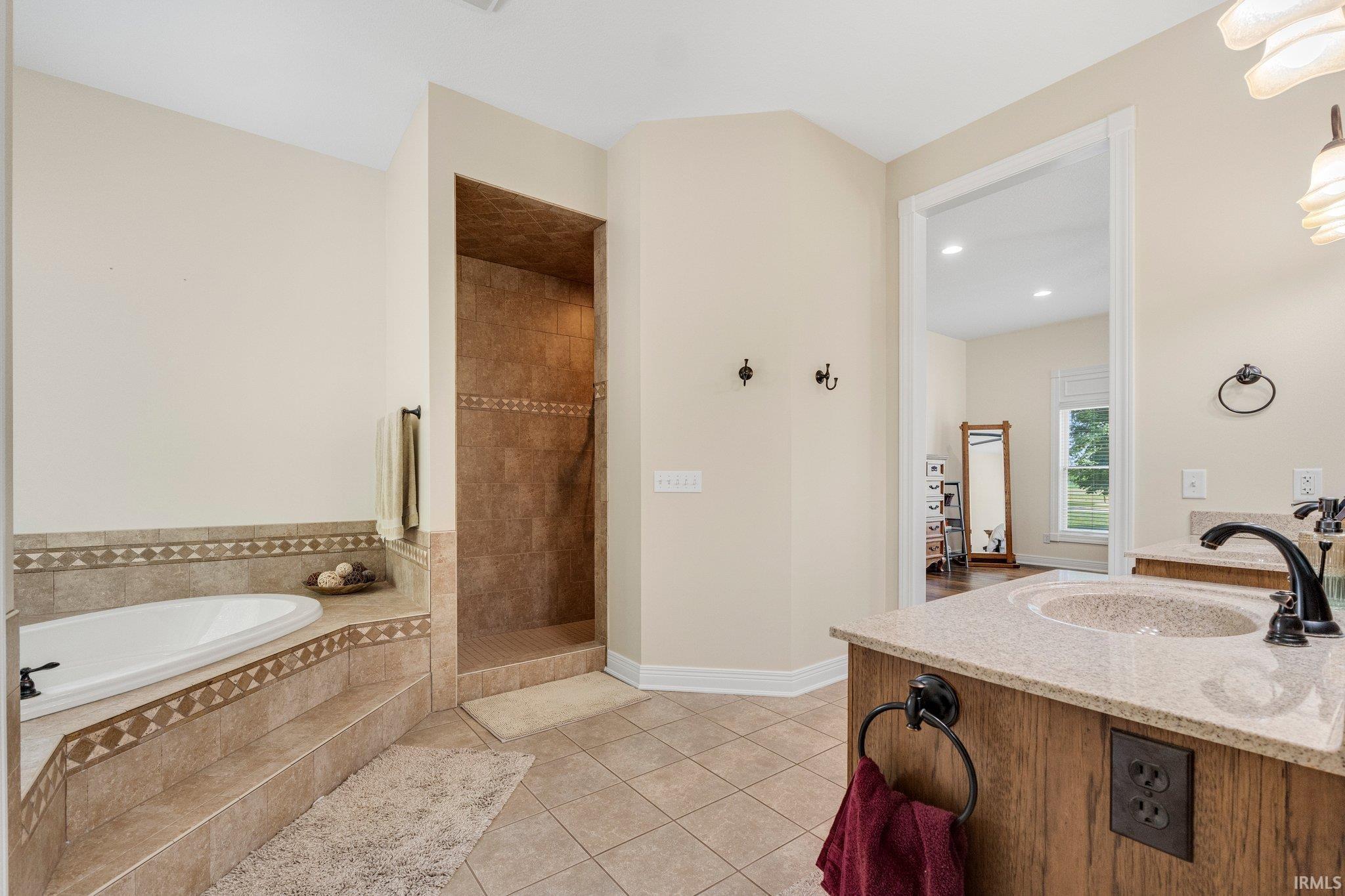 Photo 15 of 4906 N 100 W