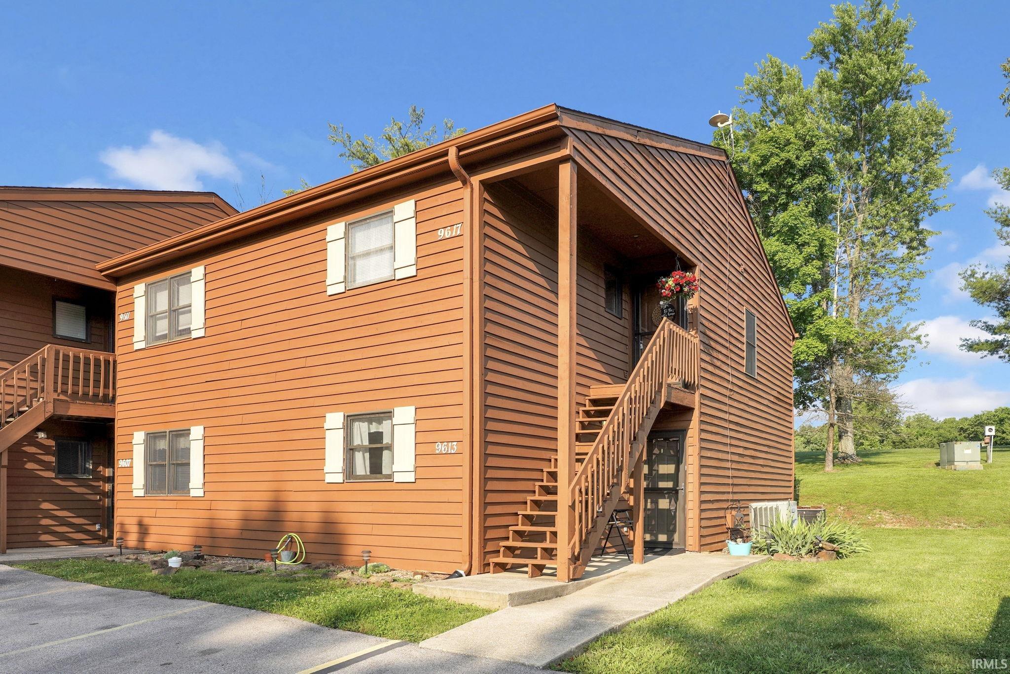 Homes for sale in Bloomington, IN | 9617 S Lake Ridge Dr #4, Bloomington, IN 47401 | MLS# 202522049