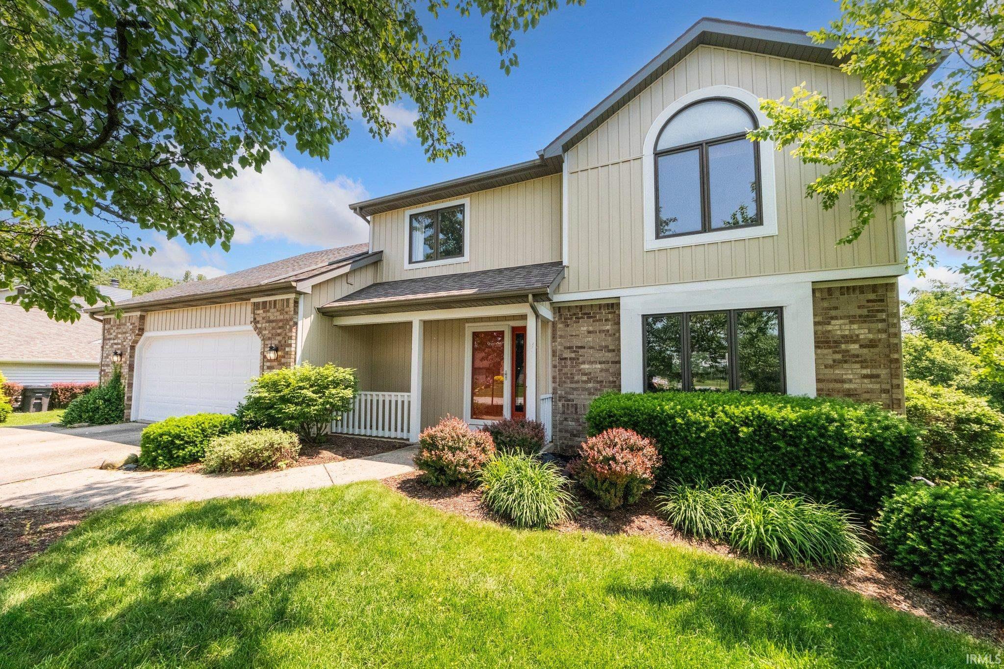 Photo 0 of 521 Glenmoor Drive