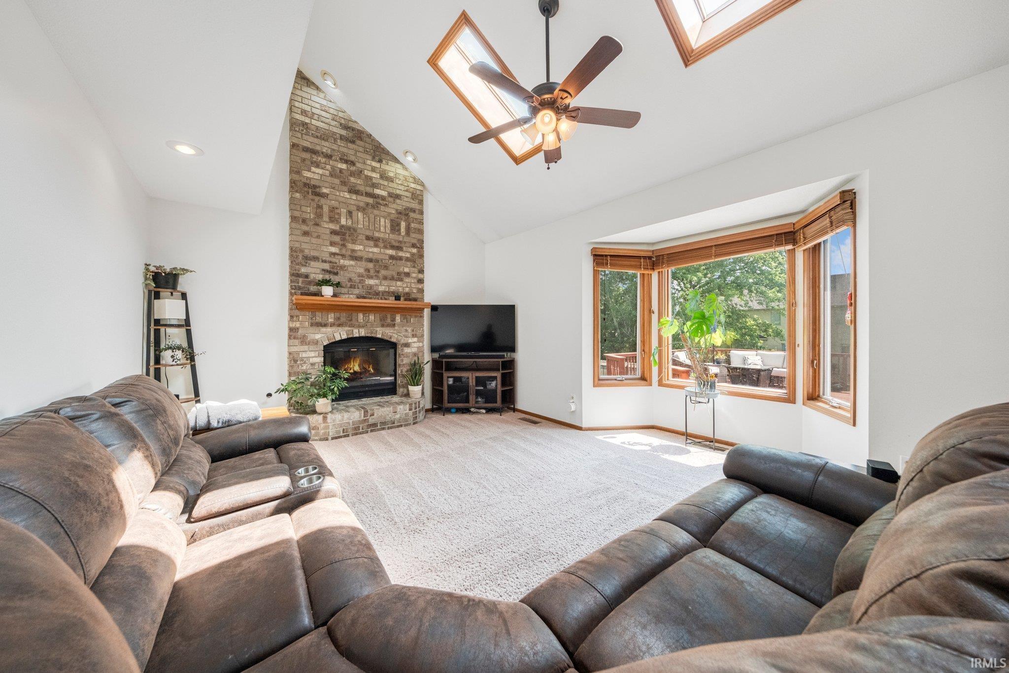 Photo 1 of 521 Glenmoor Drive