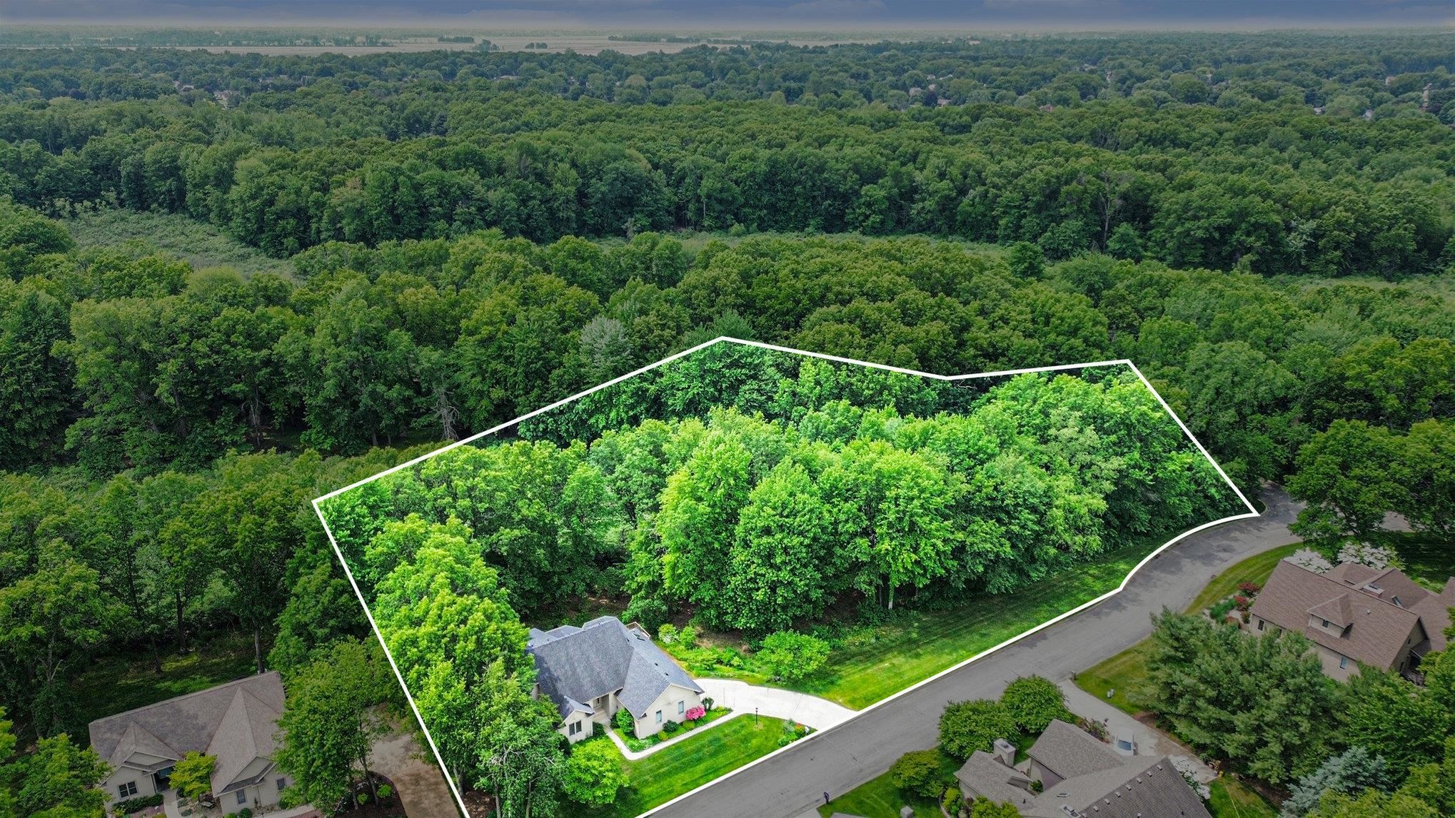 Homes for sale in Granger, IN | 11830 Old Oak Dr, Granger, IN 46530 | MLS# 202522082