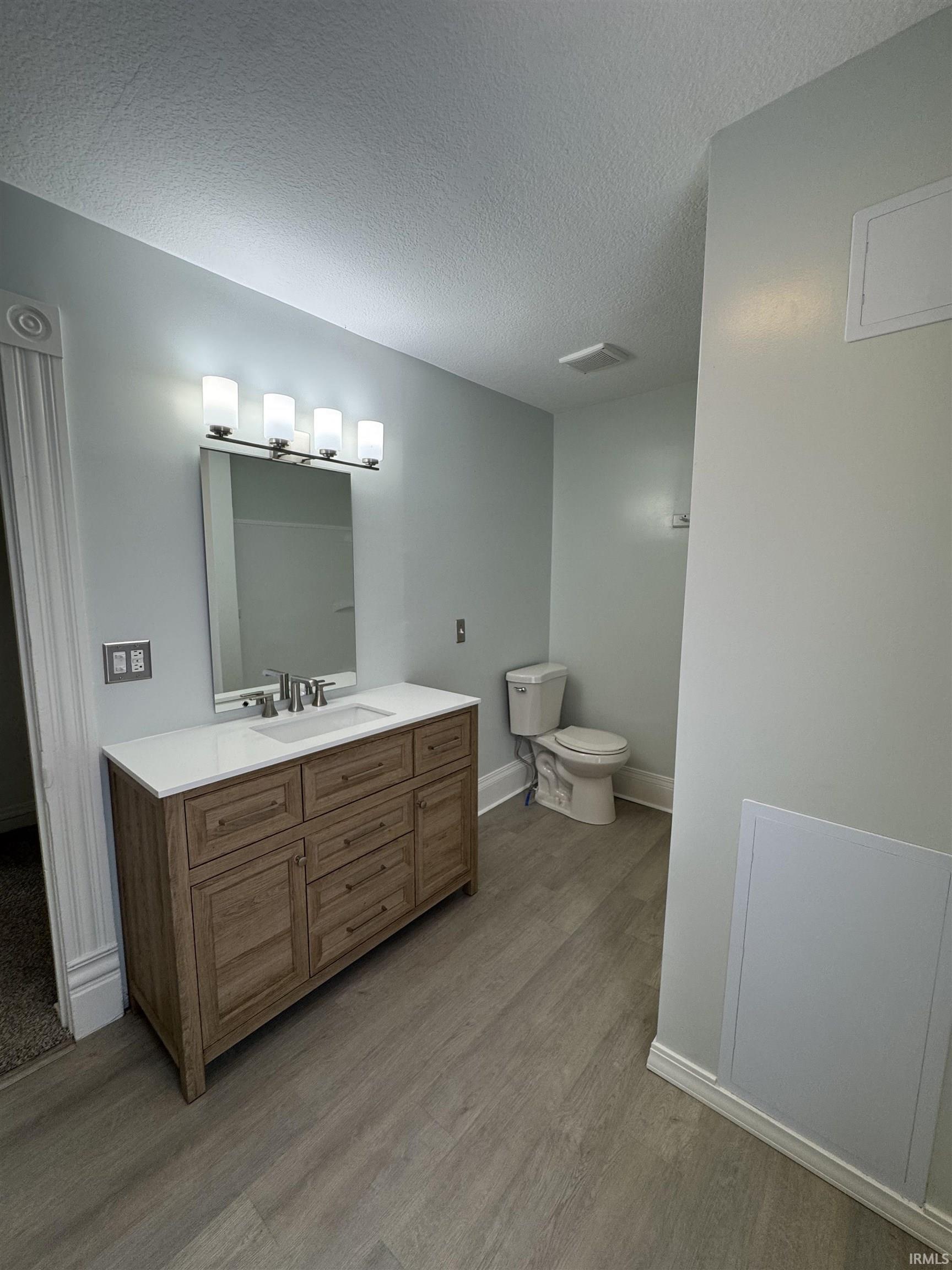 Photo 17 of 241 W Tipton Street