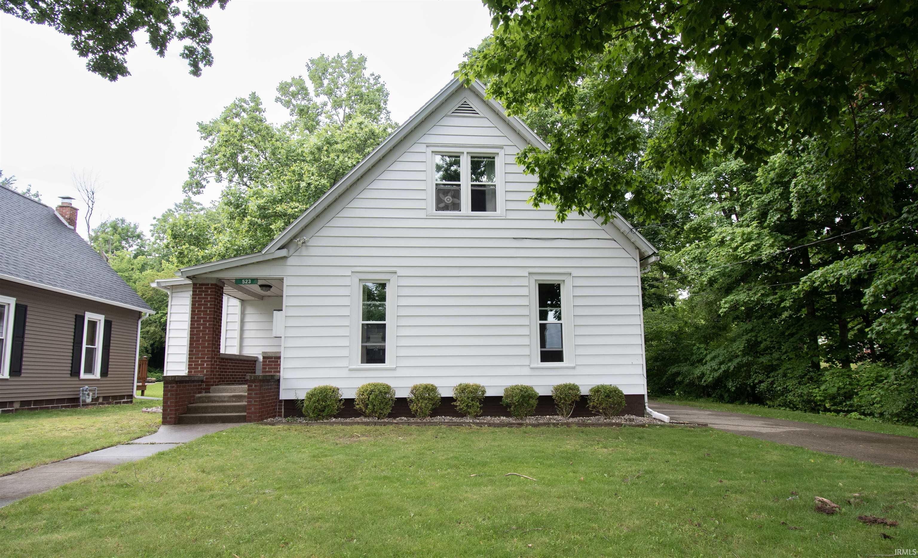 Photo 2 of 523 Ogle Street