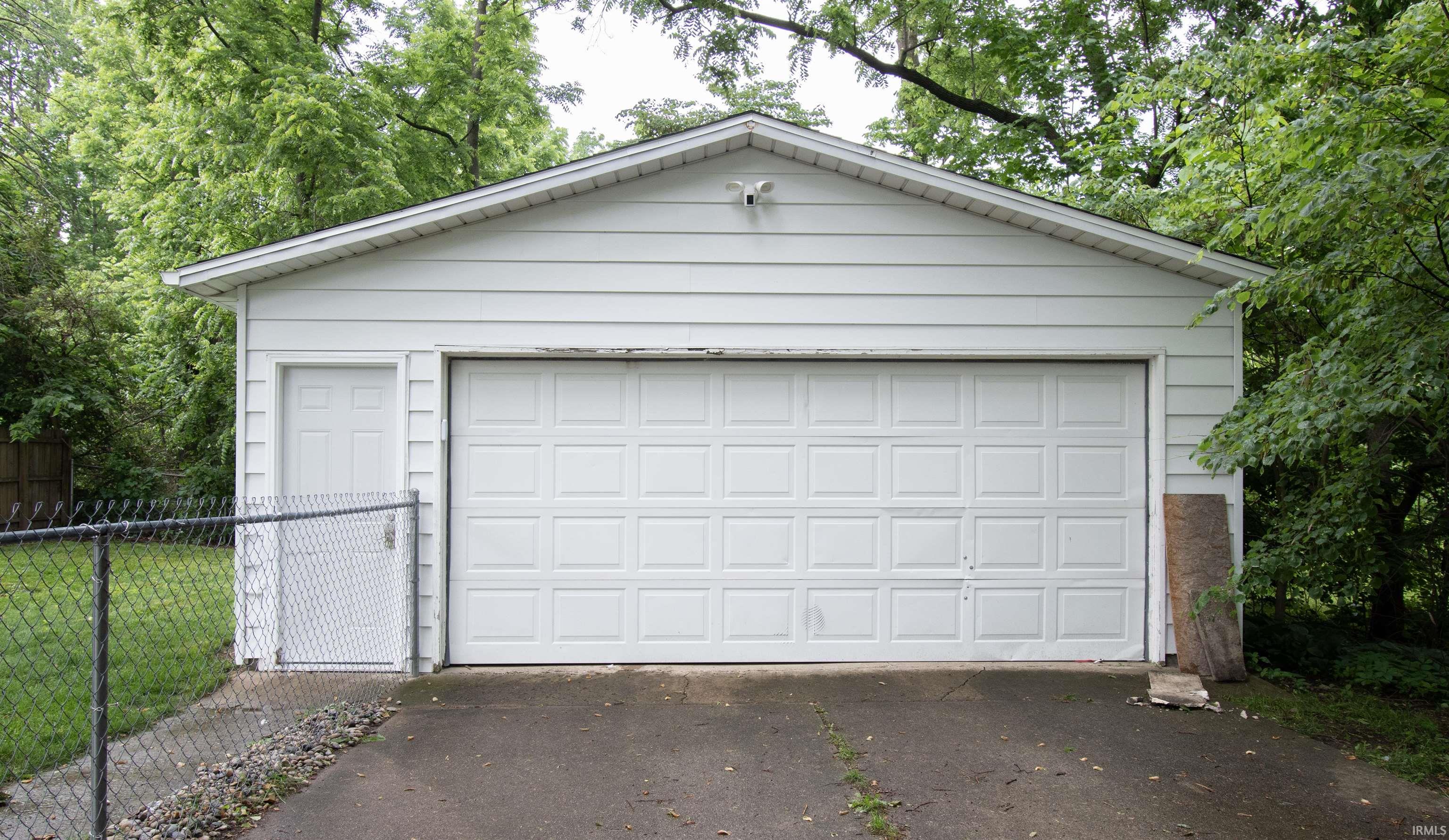 Photo 4 of 523 Ogle Street