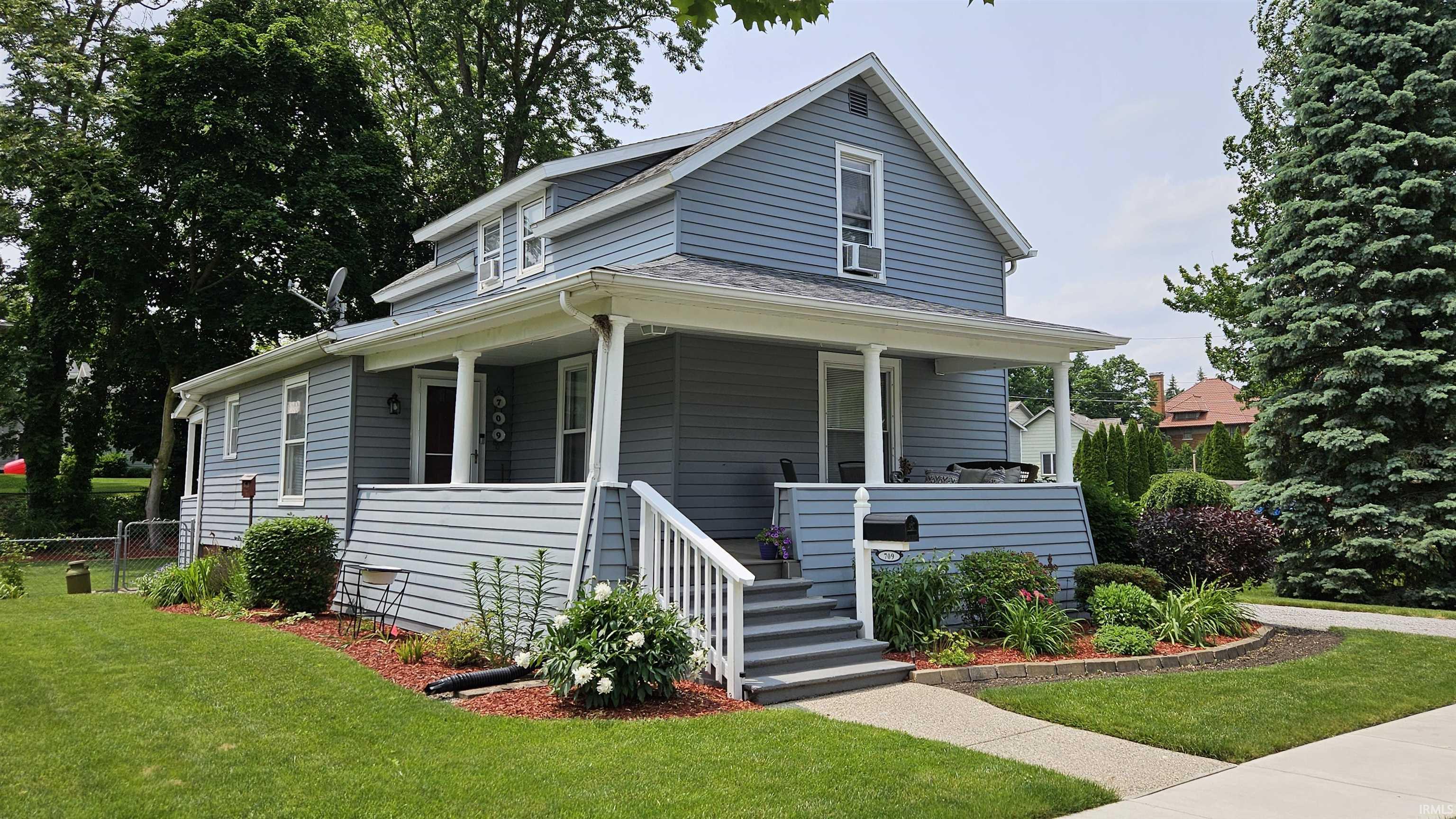 Photo 0 of 709 N Cedar Street