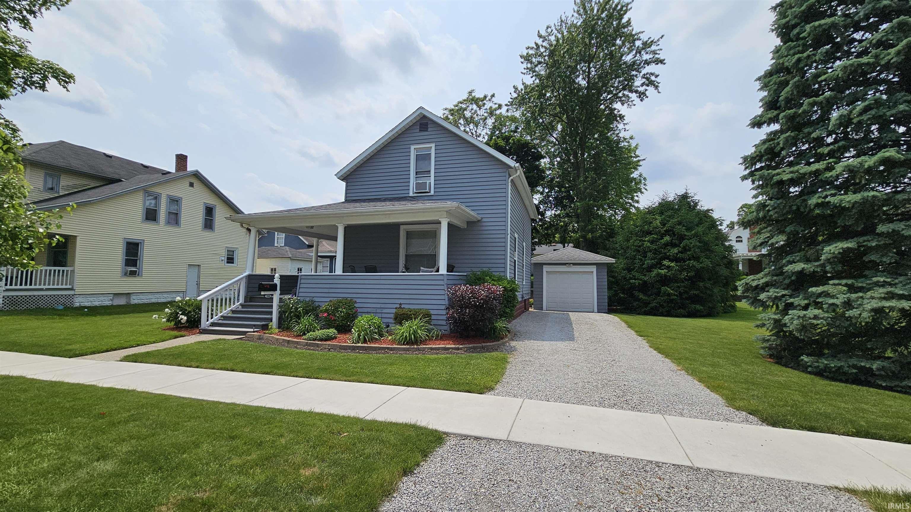 Photo 2 of 709 N Cedar Street