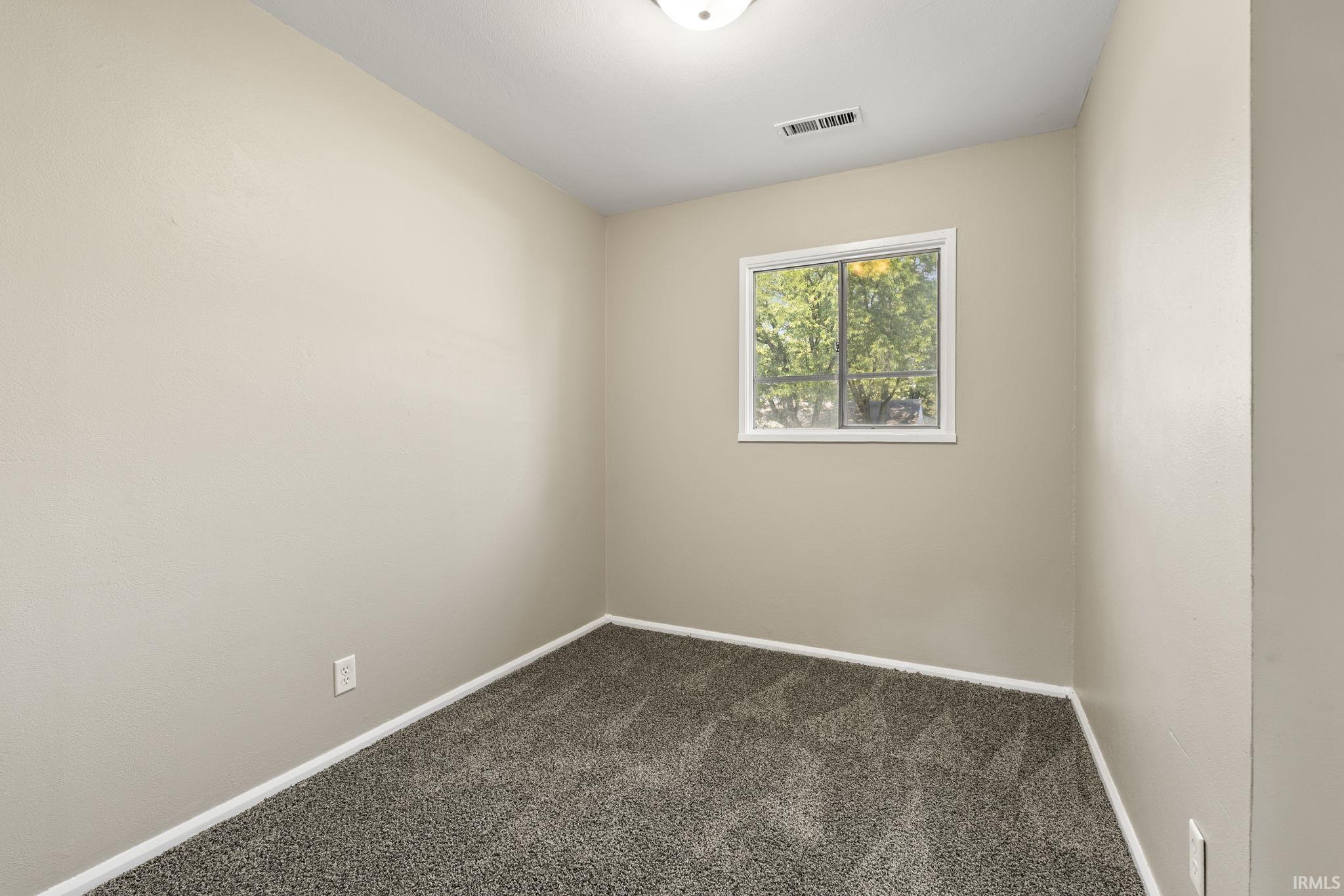 Photo 14 of 6031 S Calhoun Street