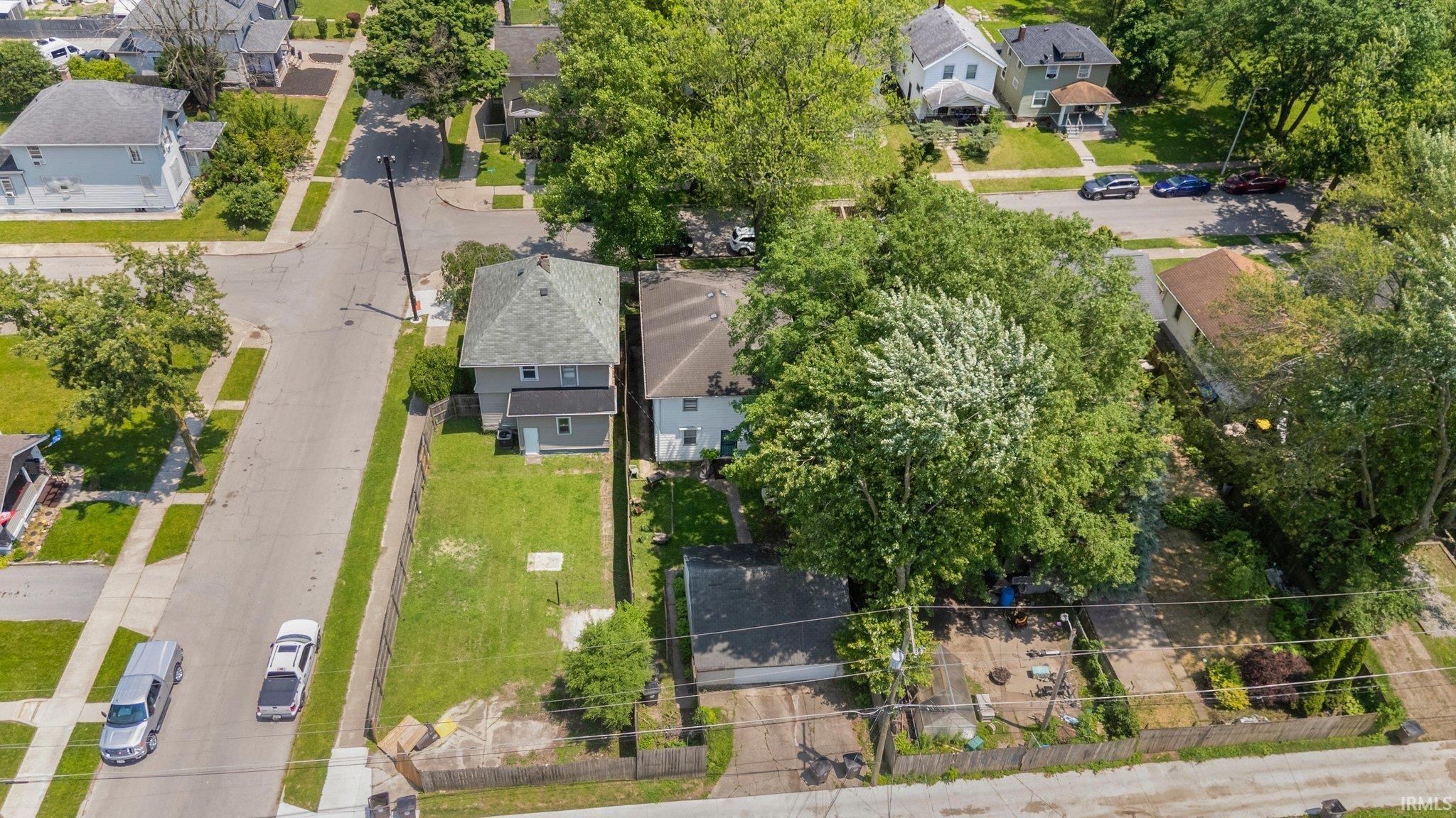 Photo 33 of 3006 Monroe Street