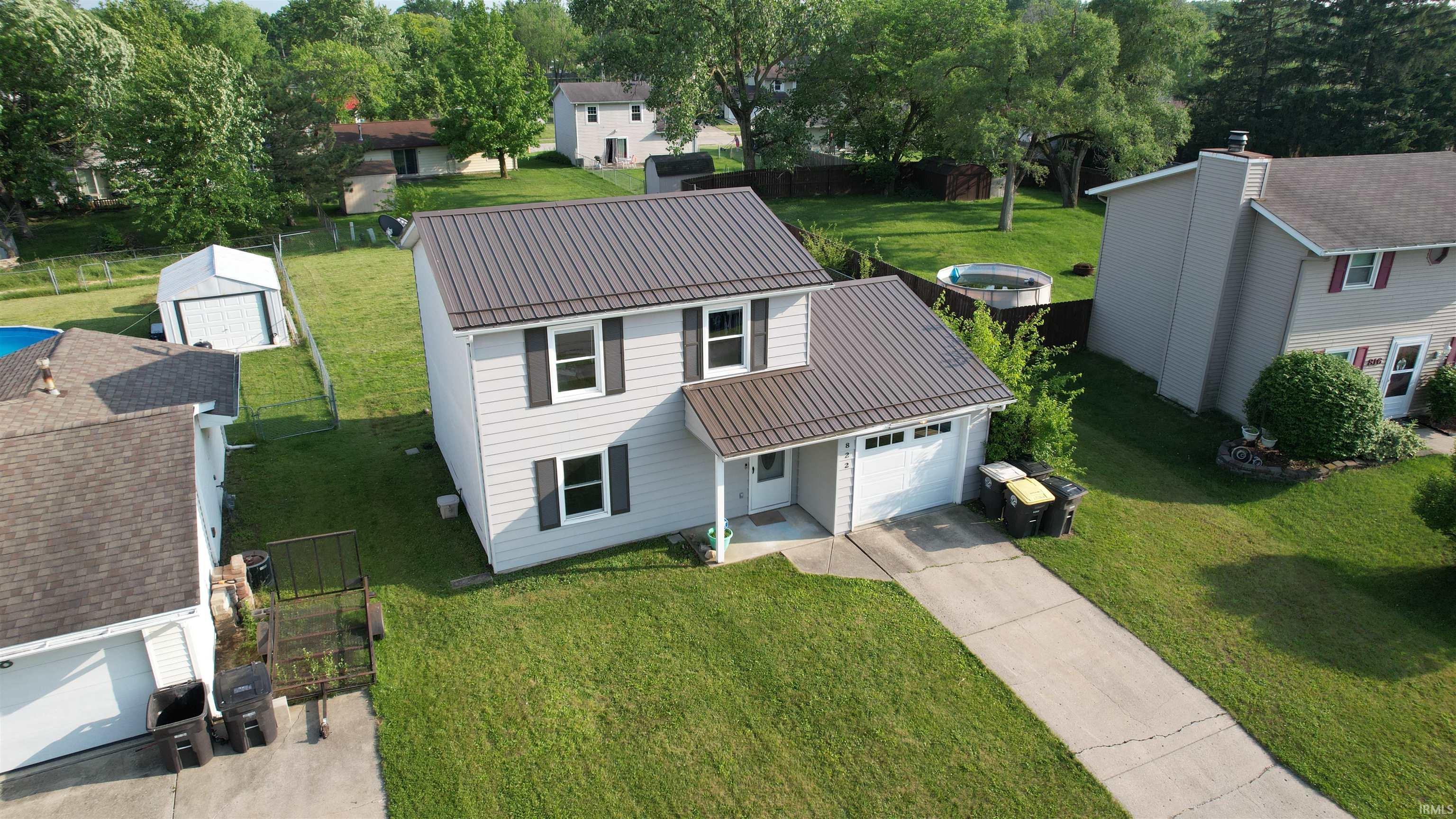 Photo 2 of 822 Aurora Knoll Lane