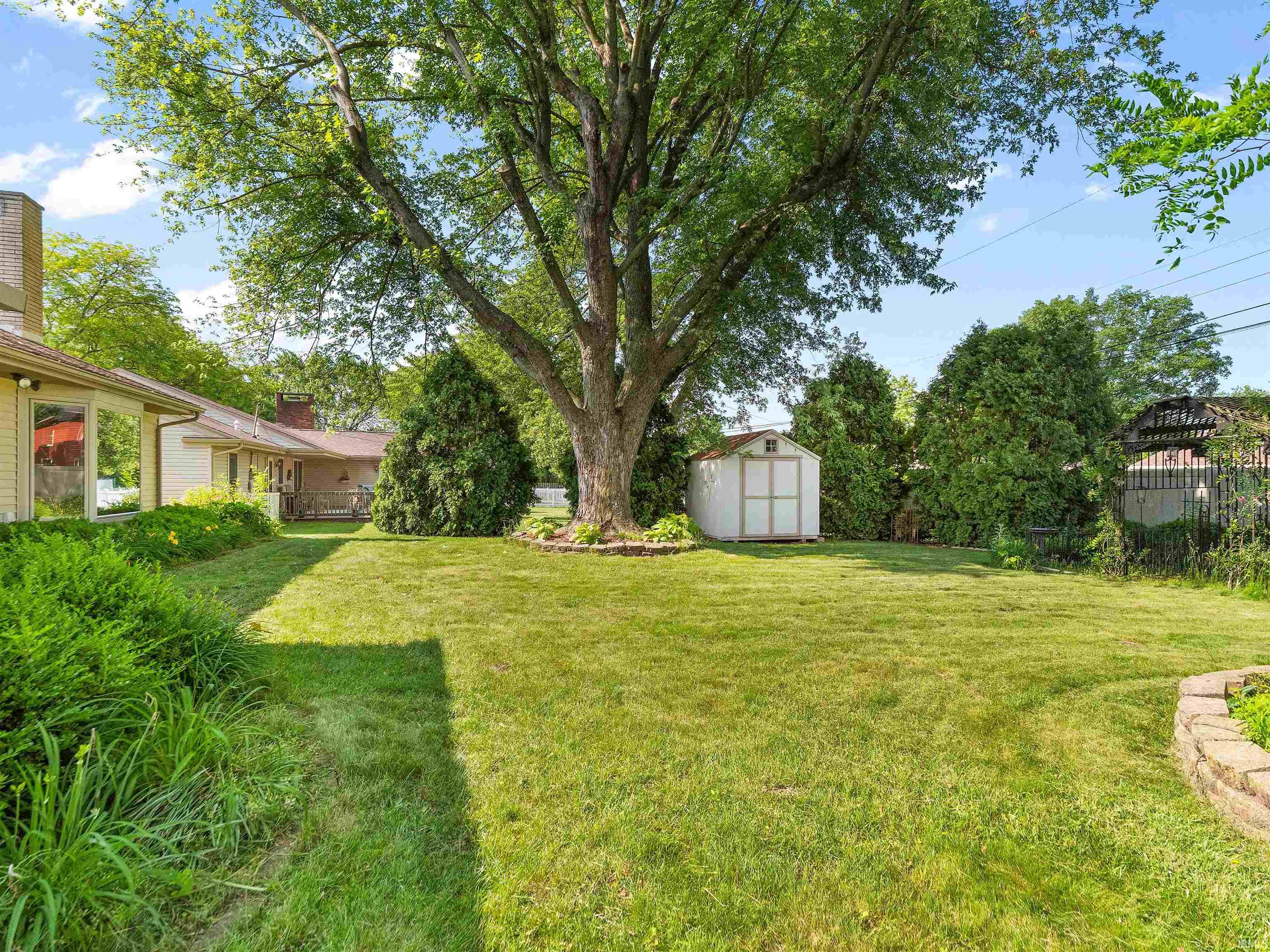 Photo 30 of 19 Northway Drive