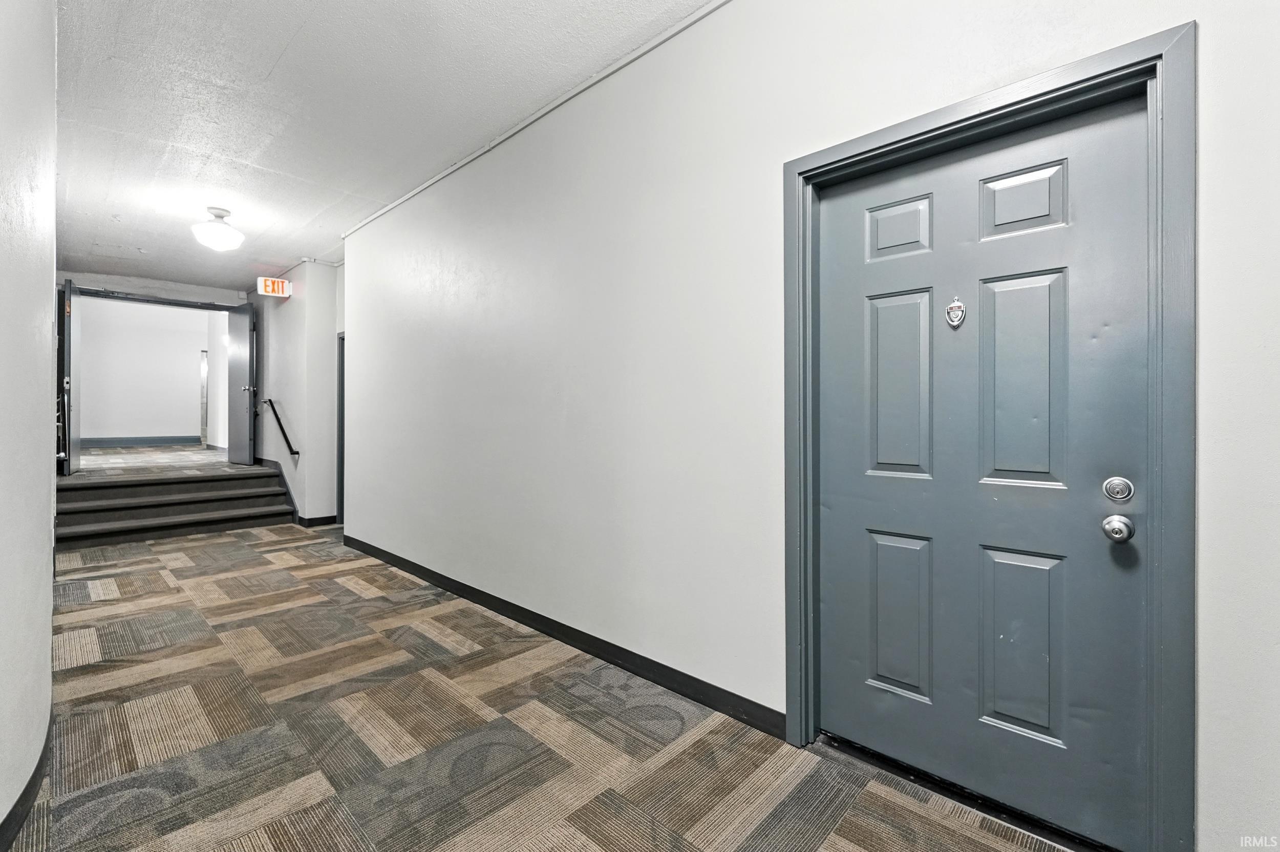 Photo 28 of 112 W Washington Boulevard