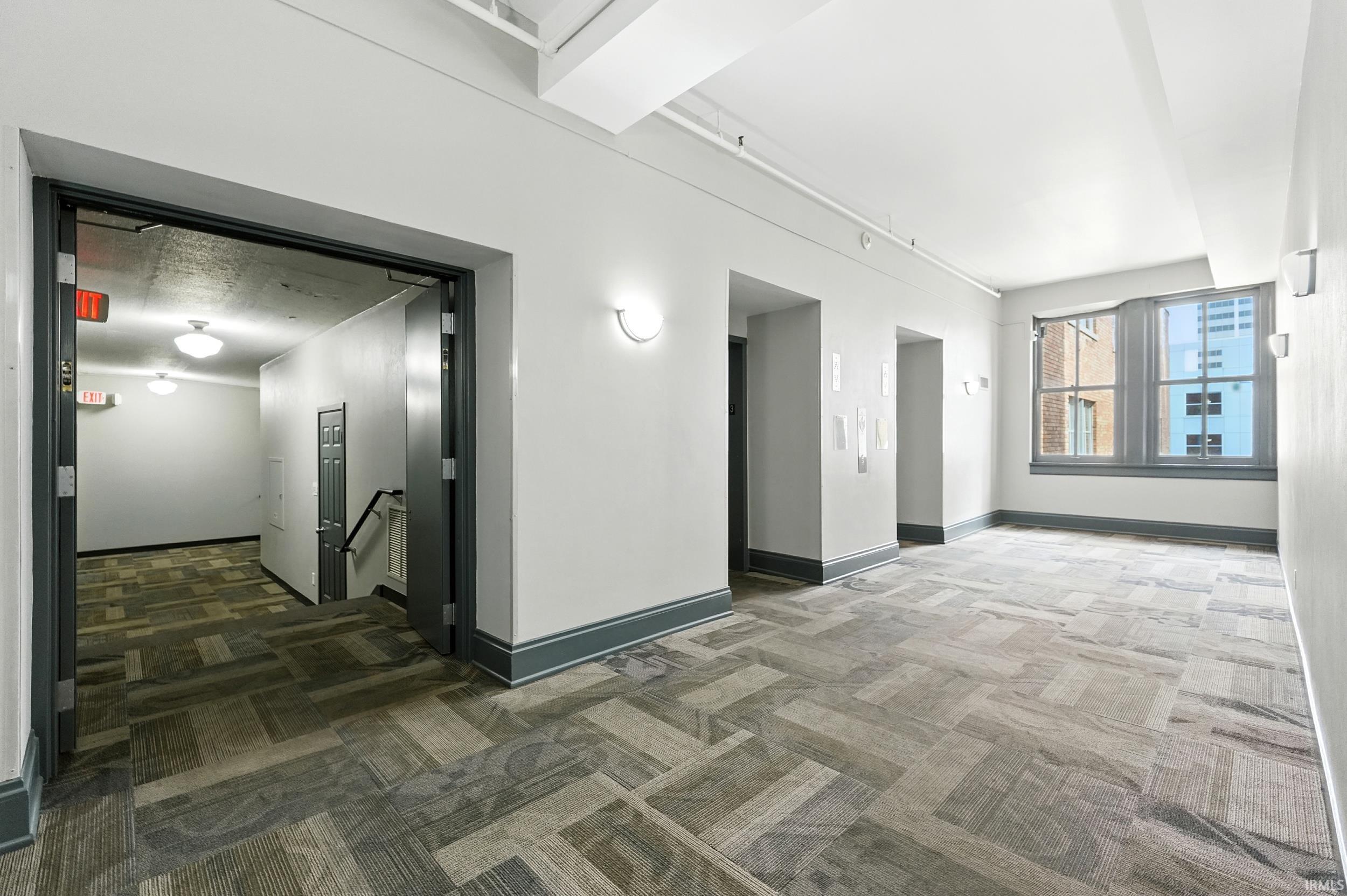 Photo 29 of 112 W Washington Boulevard