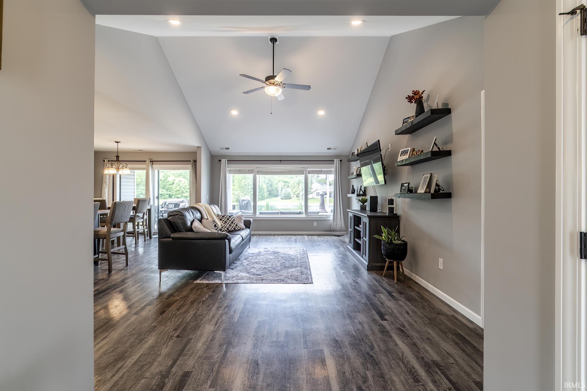 Photo 5 of 1492 Monte Carlo Drive