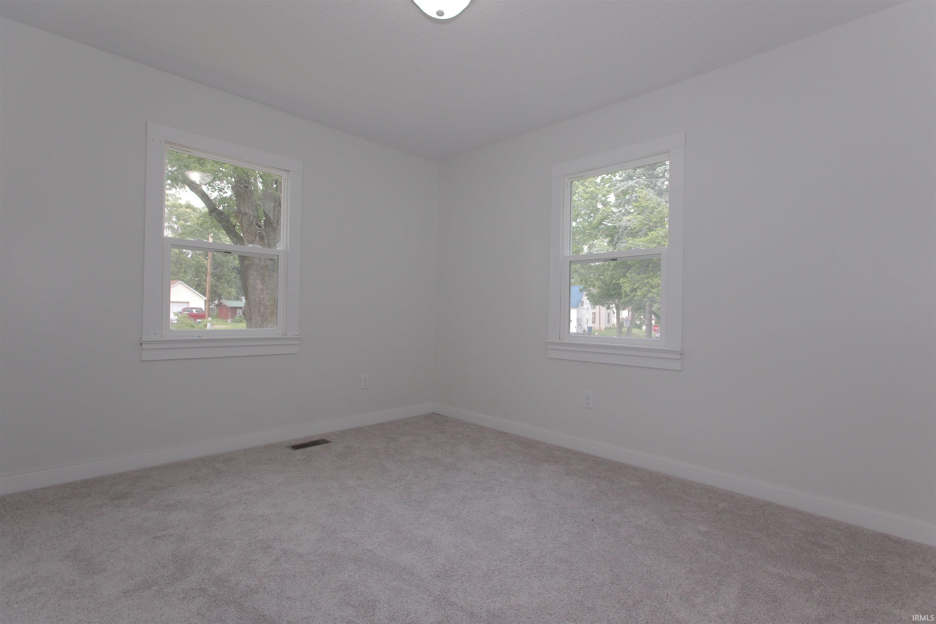 Photo 22 of 651 W Maple Street